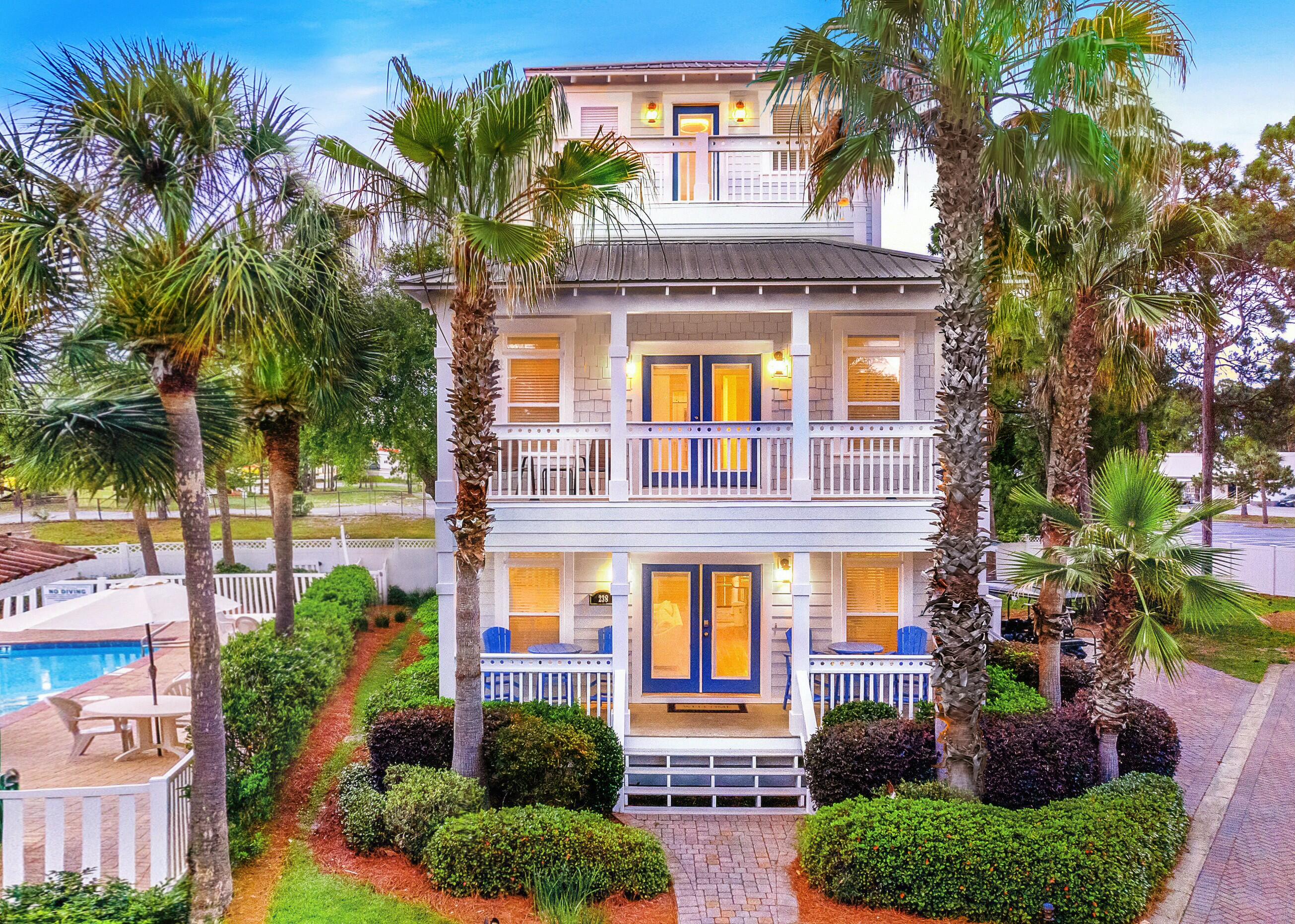 EMERALD WATERS - Residential