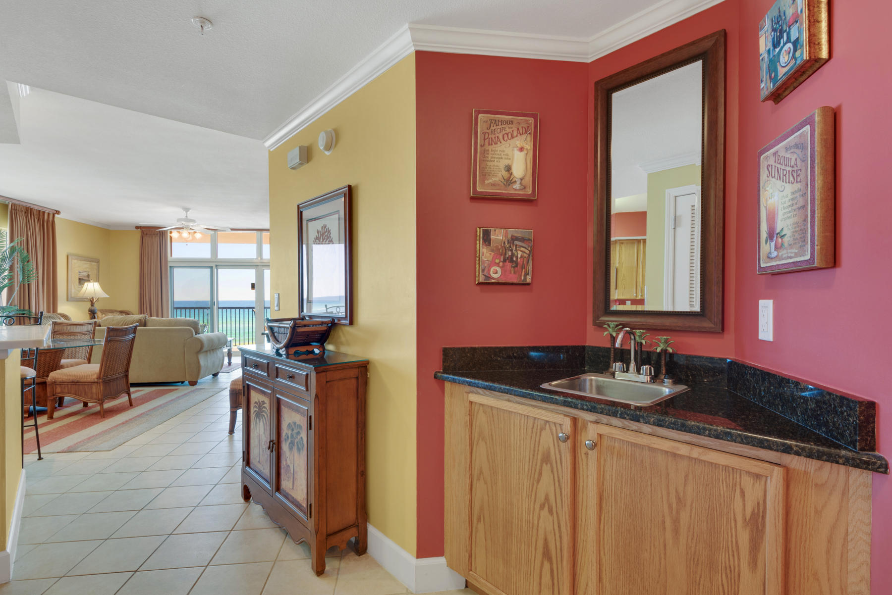 SOUTH BEACH CONDOMINIUM - Residential