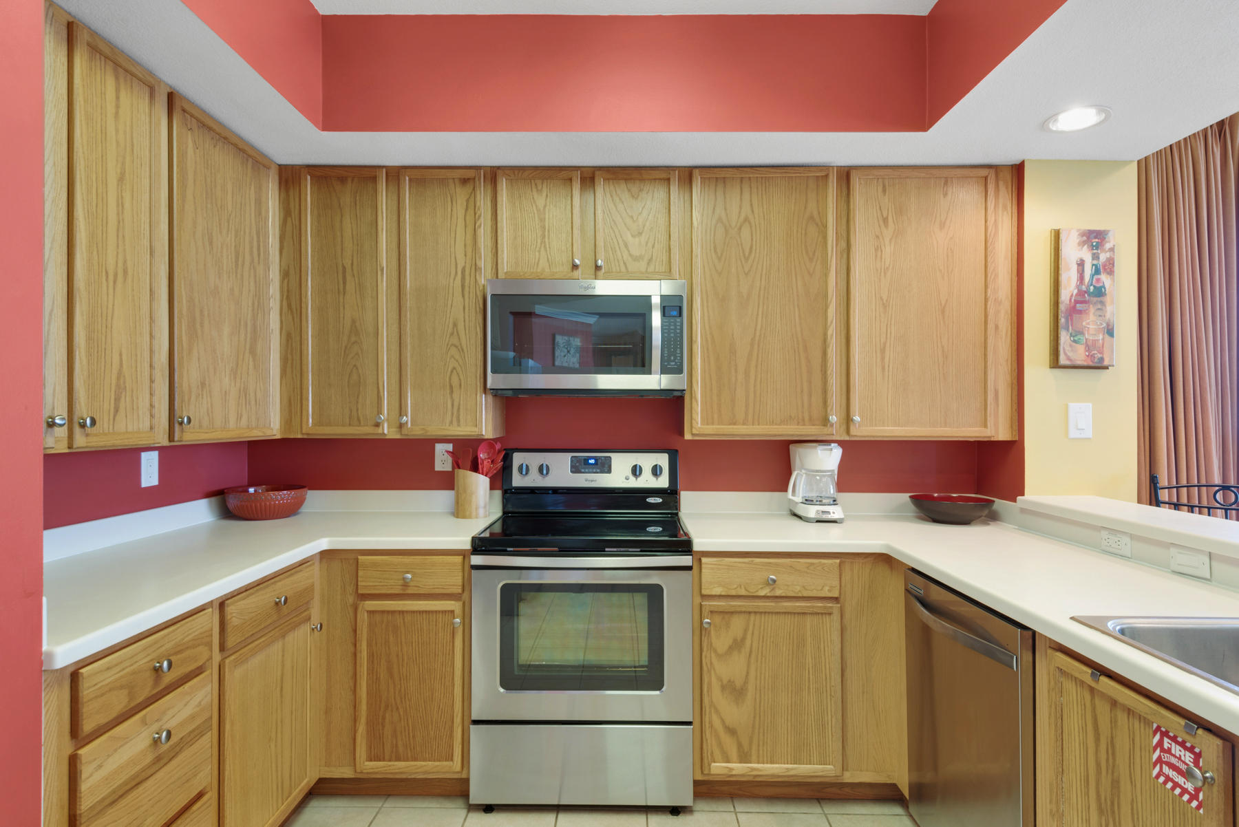 SOUTH BEACH CONDOMINIUM - Residential