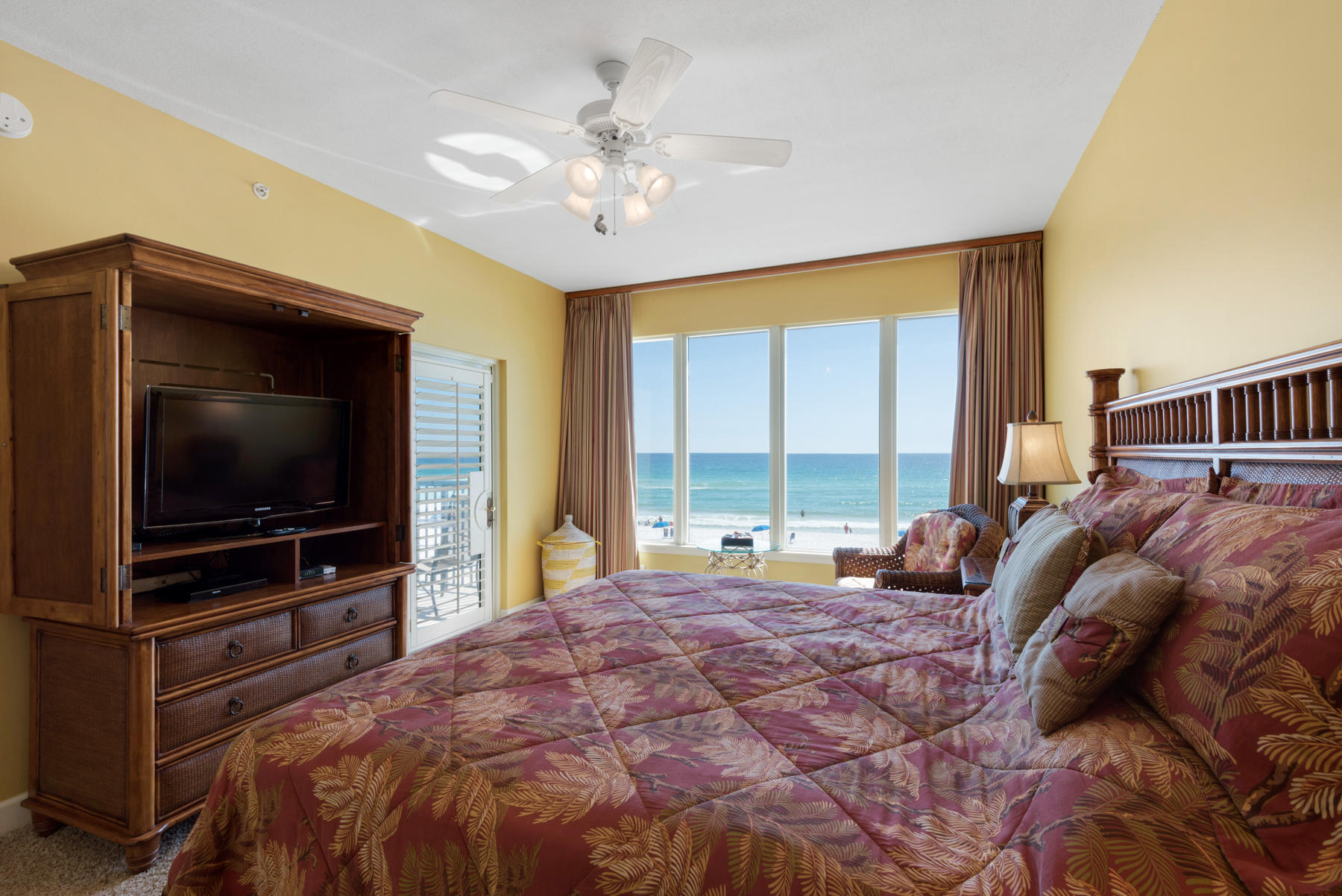 SOUTH BEACH CONDOMINIUM - Residential