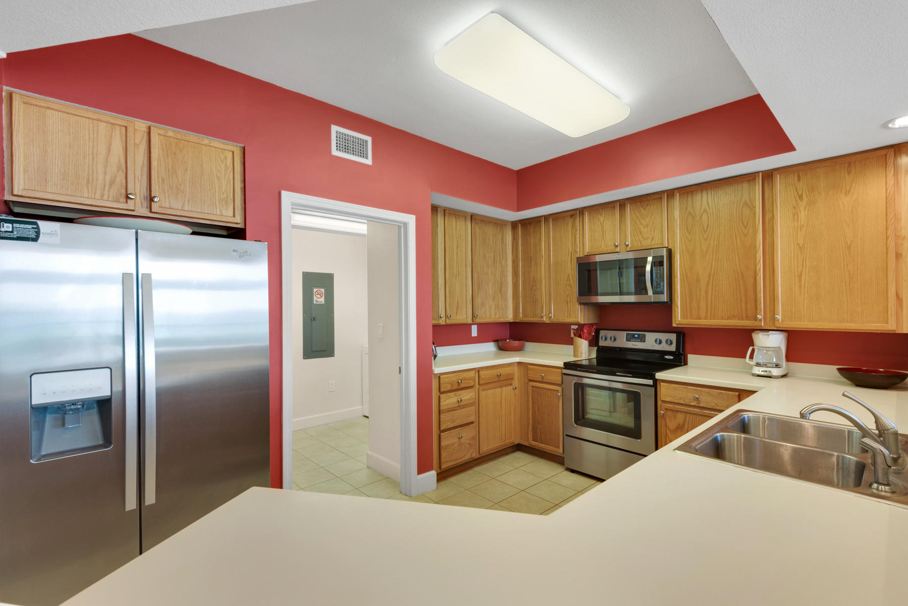 SOUTH BEACH CONDOMINIUM - Residential