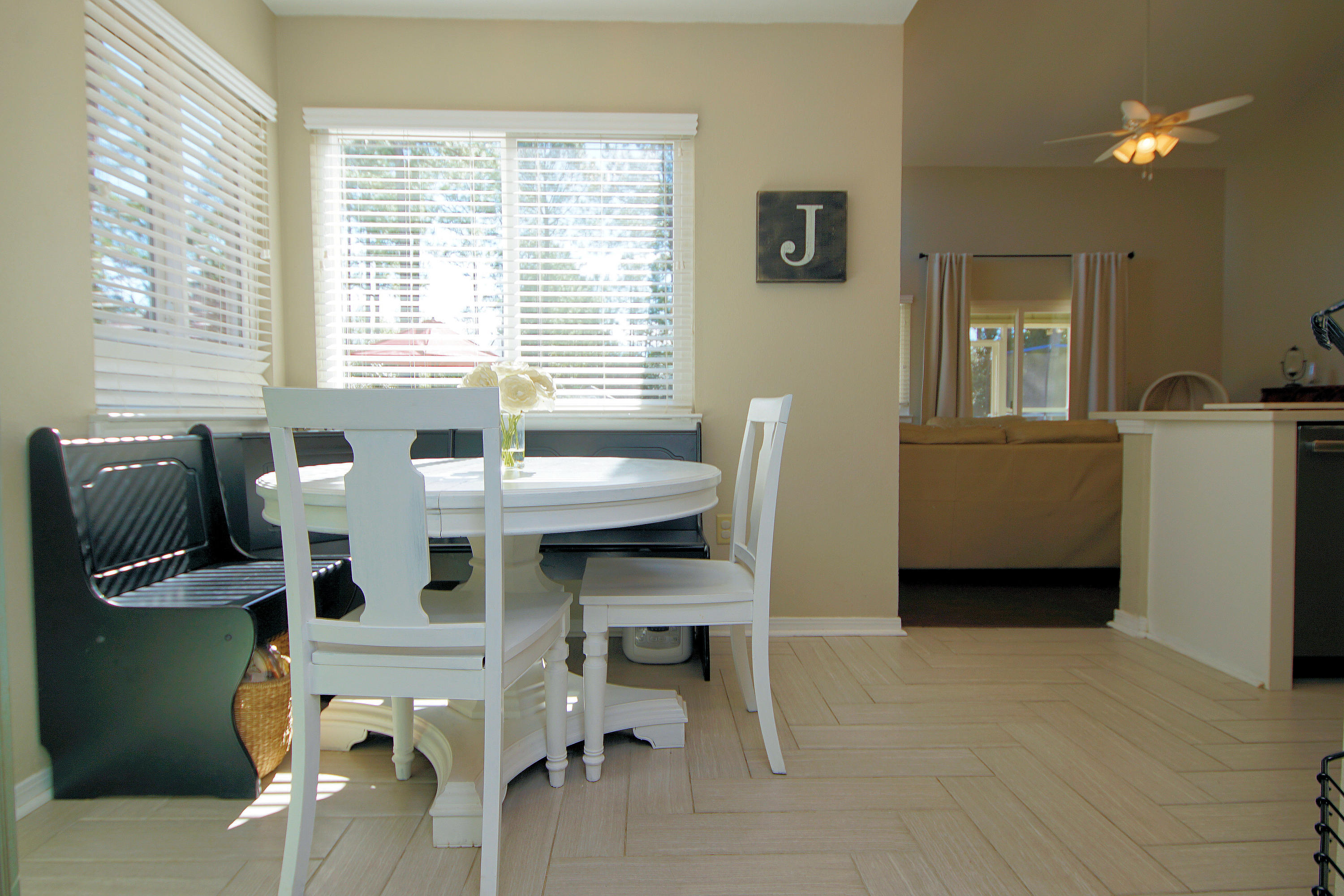 HOLLEY BY THE SEA - Residential