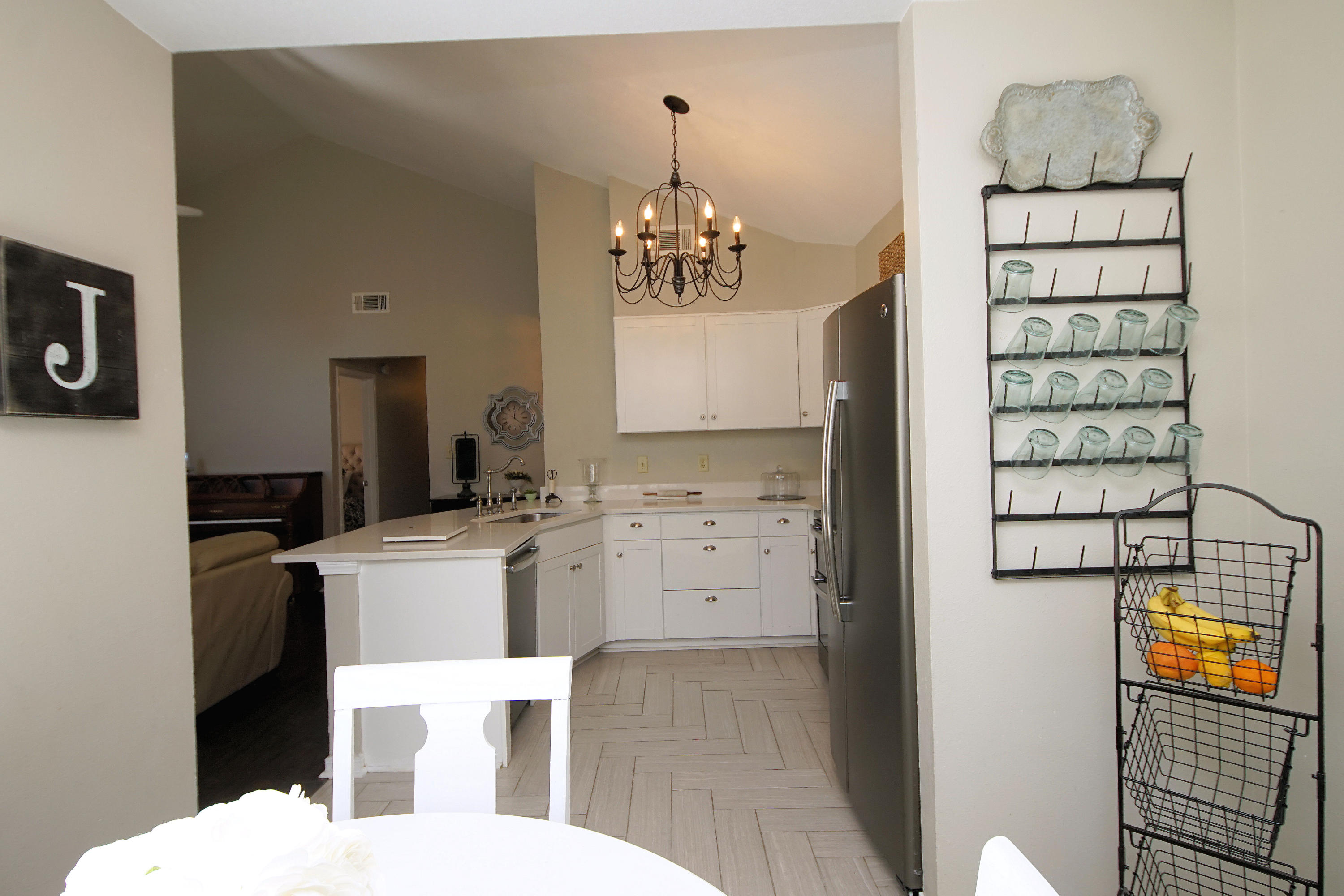 HOLLEY BY THE SEA - Residential