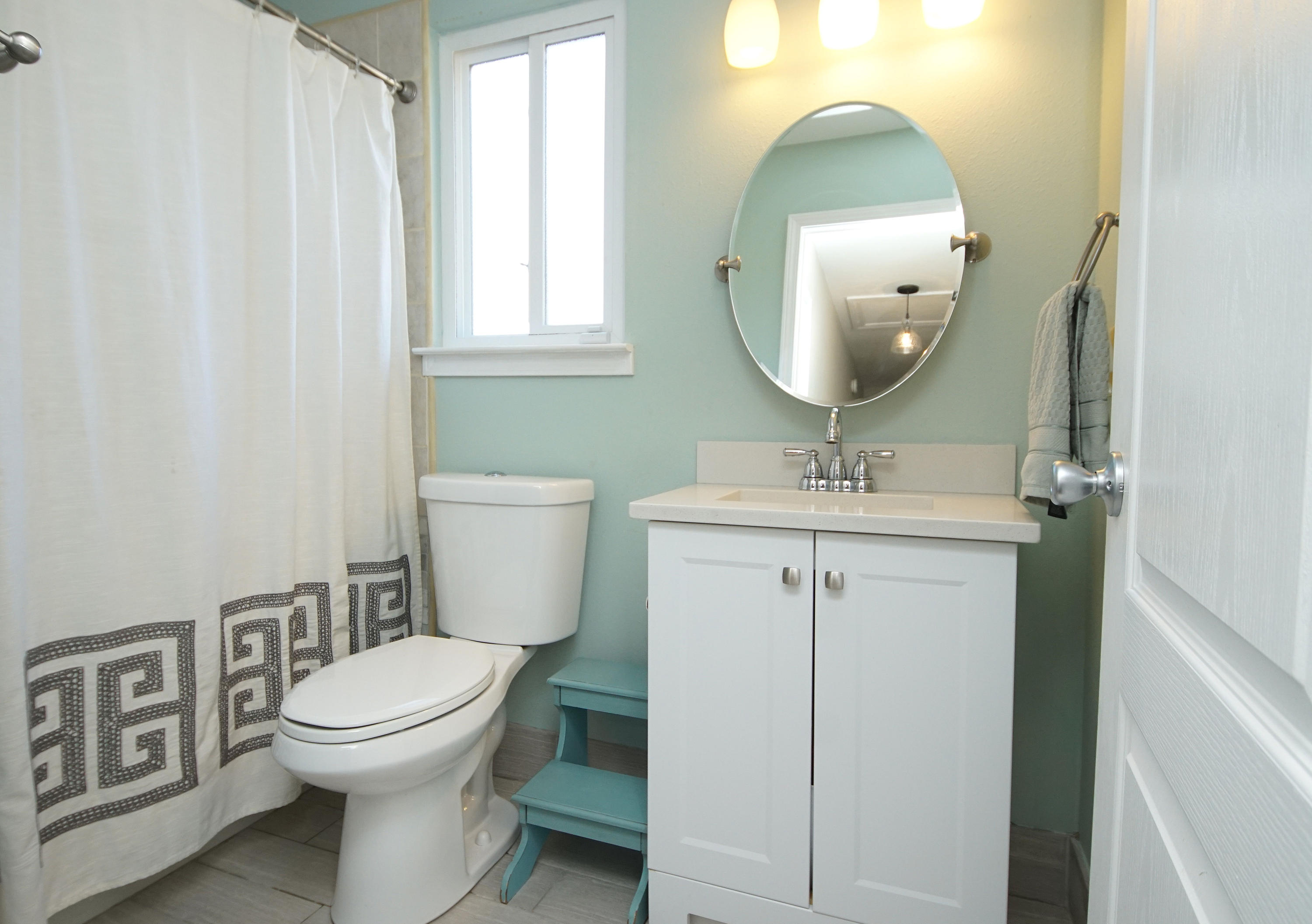 HOLLEY BY THE SEA - Residential