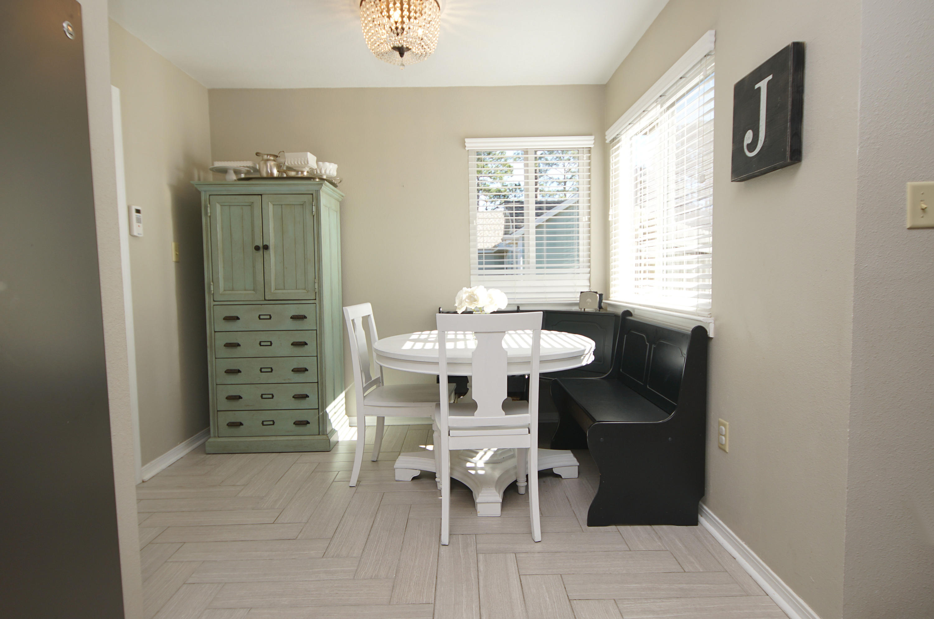 HOLLEY BY THE SEA - Residential