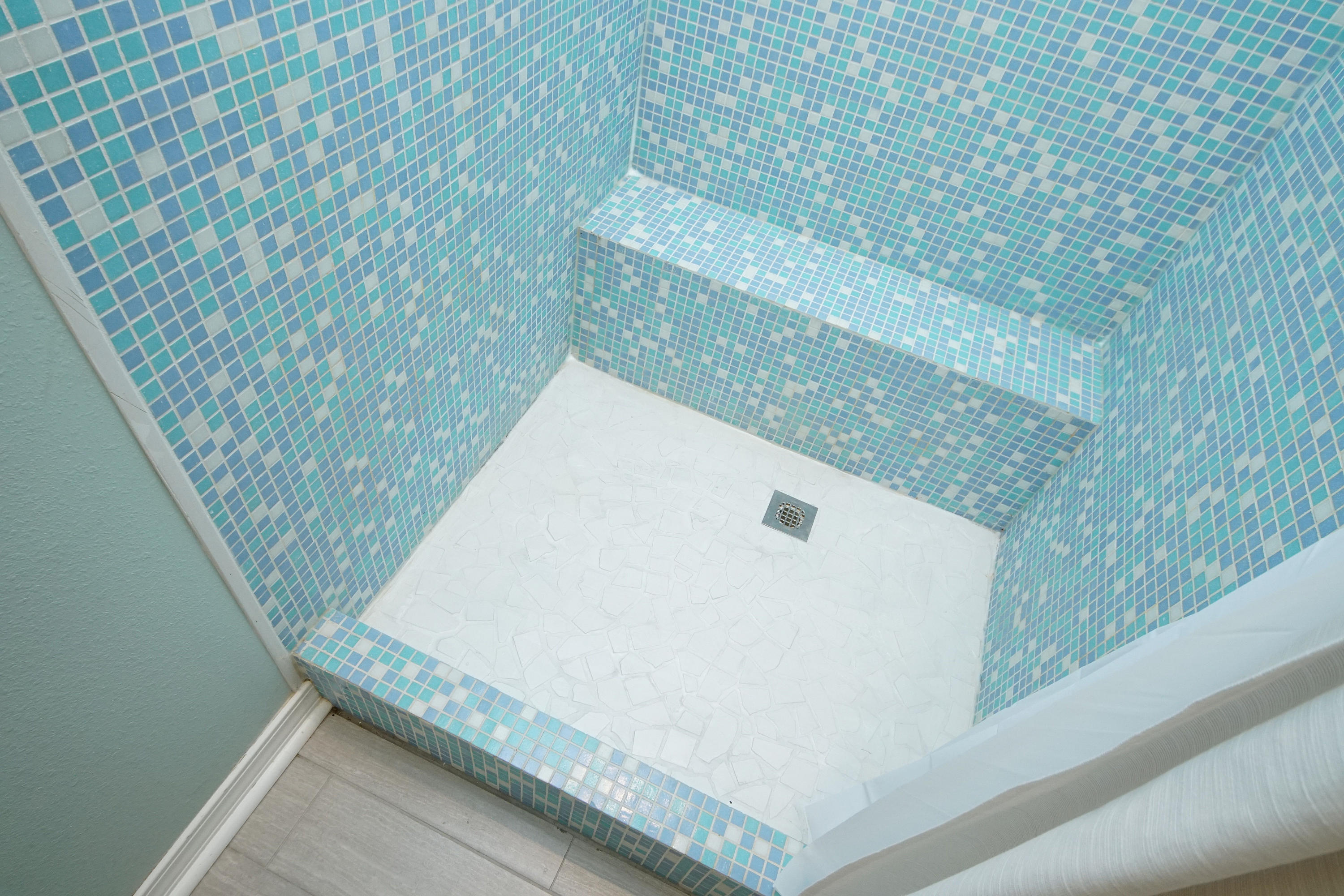 HOLLEY BY THE SEA - Residential