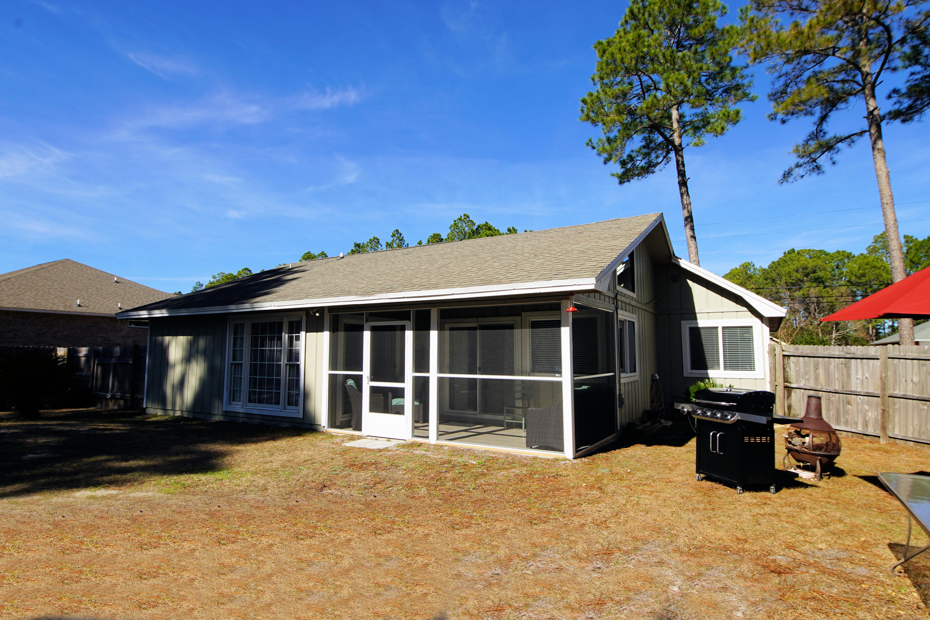 HOLLEY BY THE SEA - Residential