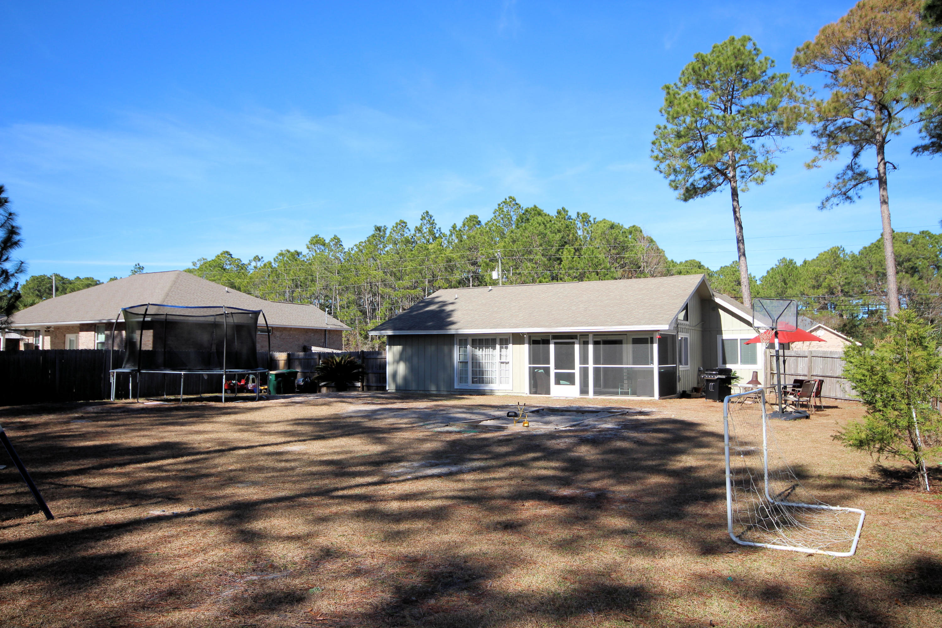 HOLLEY BY THE SEA - Residential