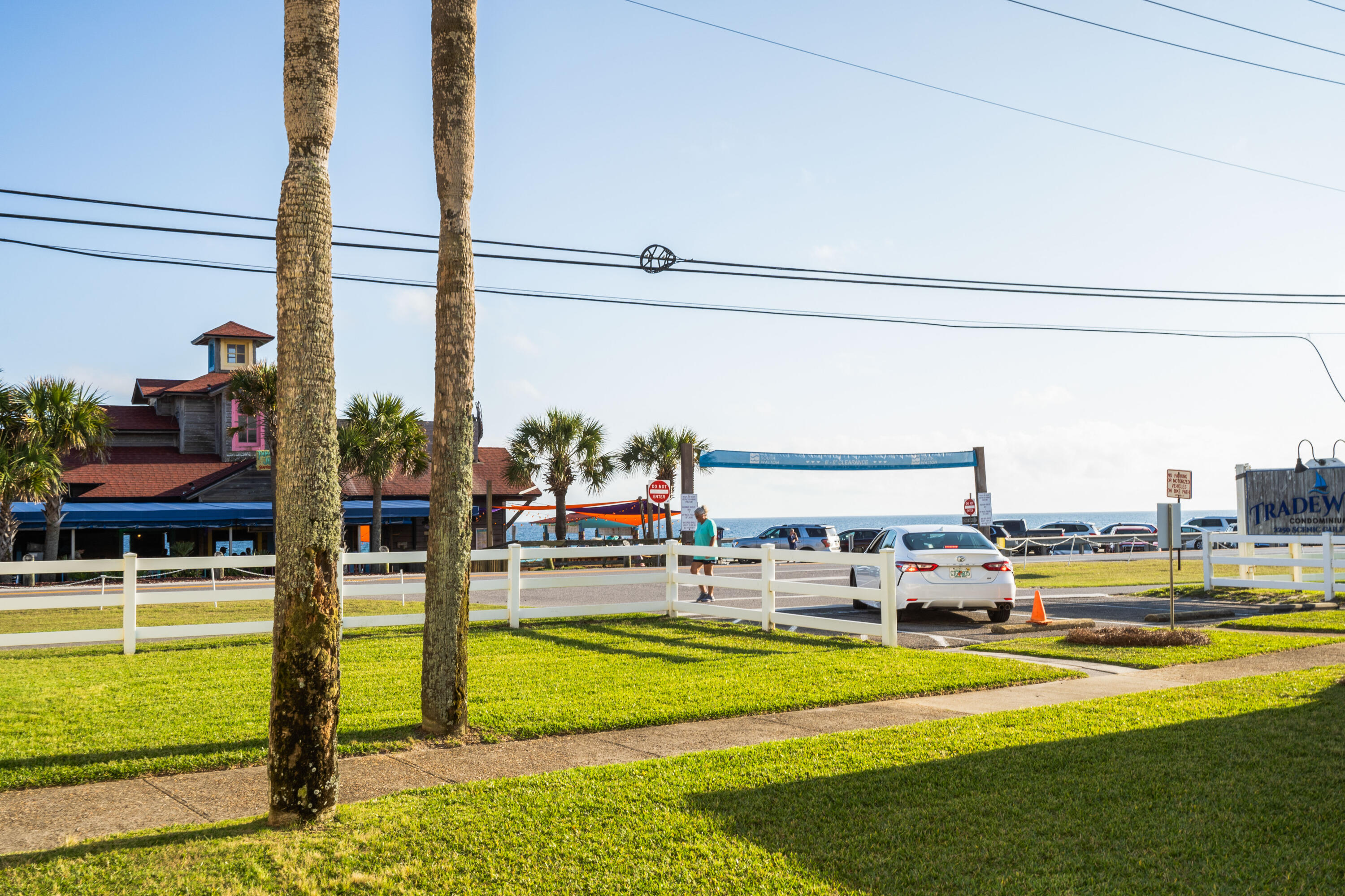 TRADEWIND CONDOS - Residential