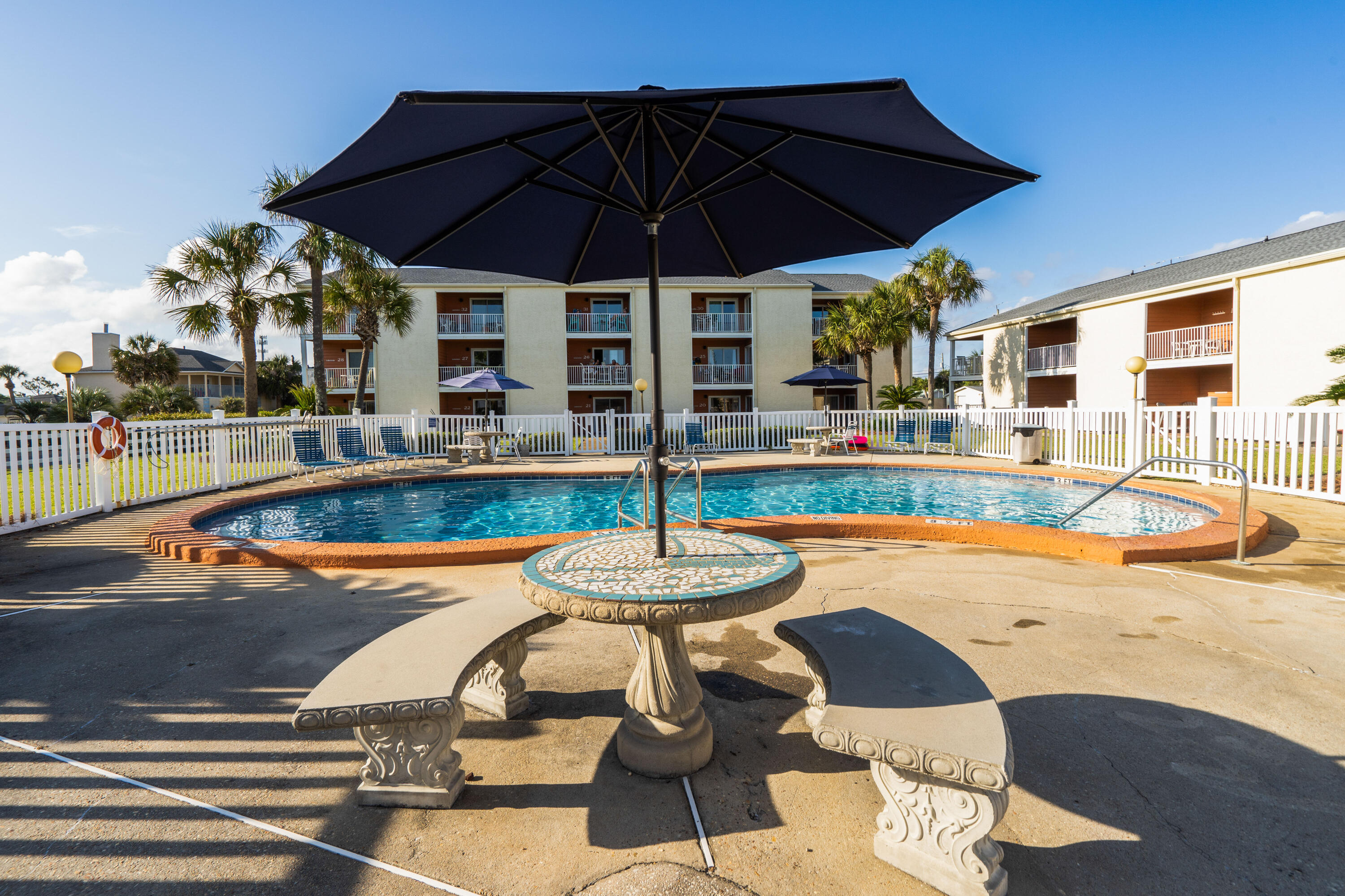 TRADEWIND CONDOS - Residential