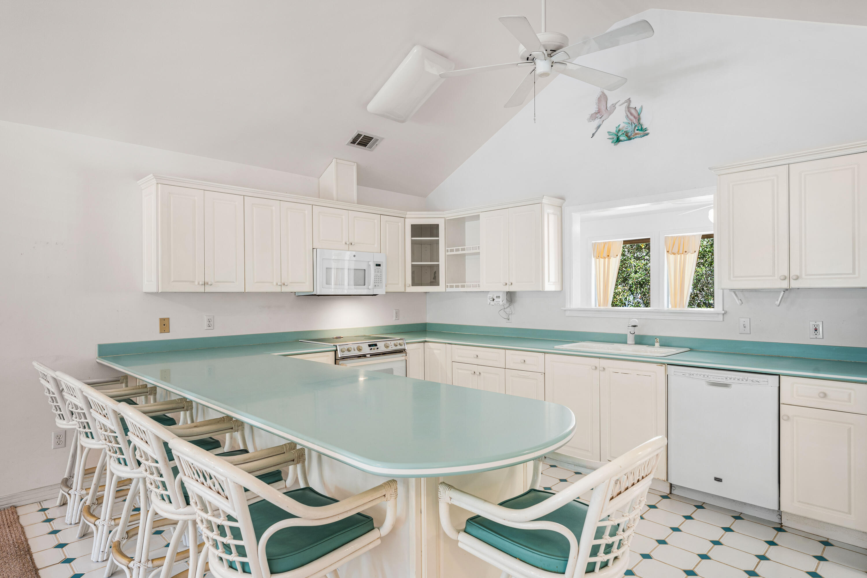 BEACH HIGHLAND 1ST ADD - Residential