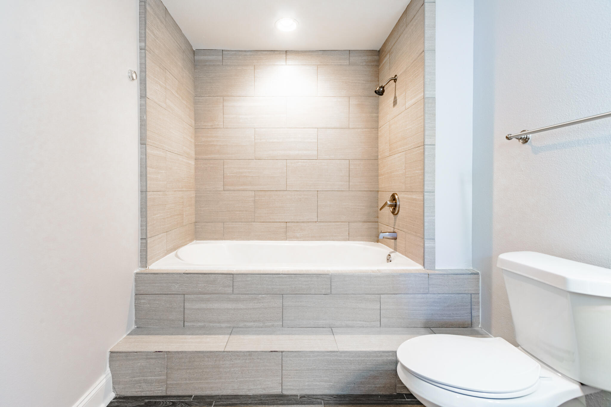 EASTWOOD 4TH ADDN - Residential