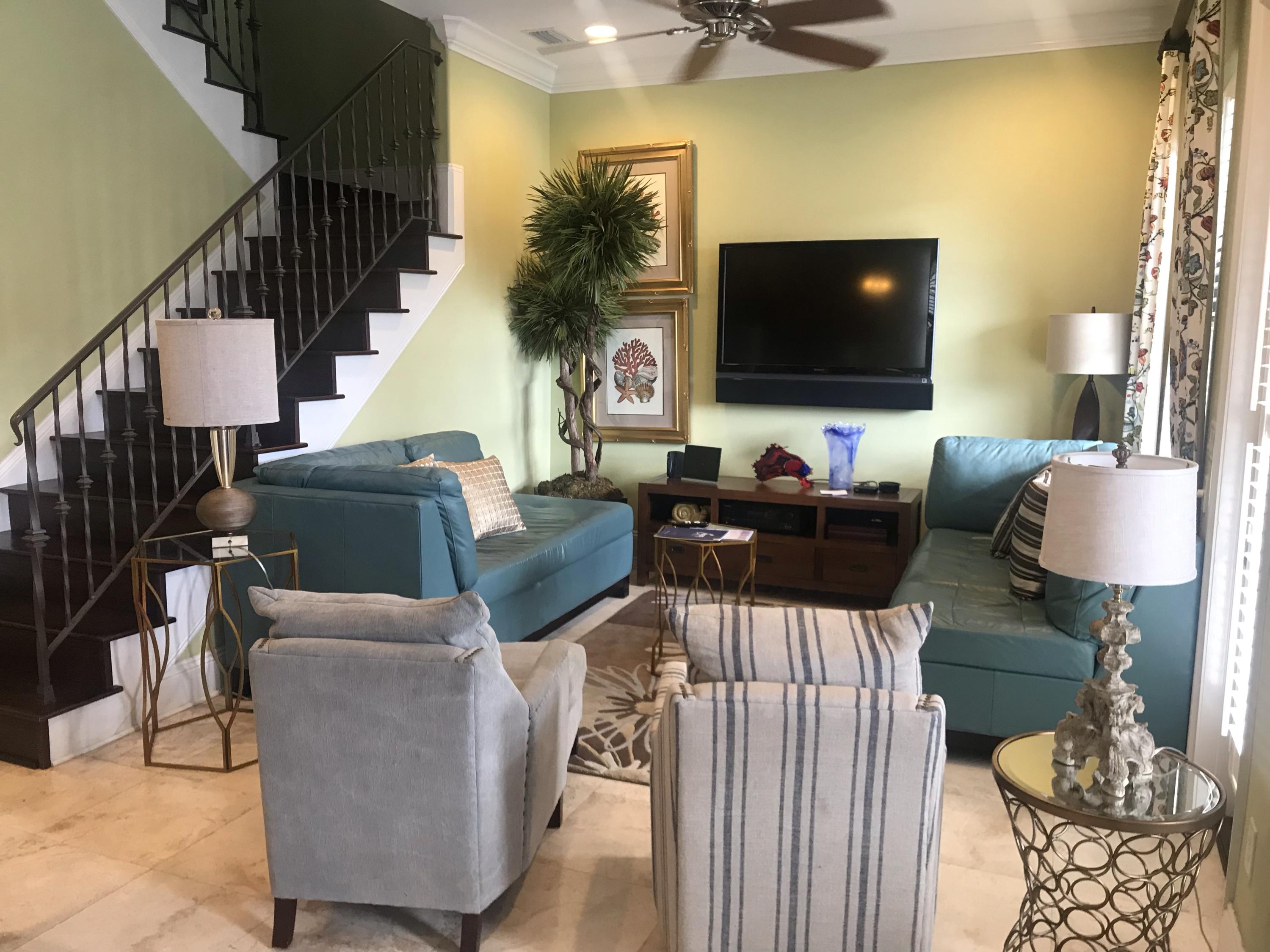 VILLA LAGO - Residential