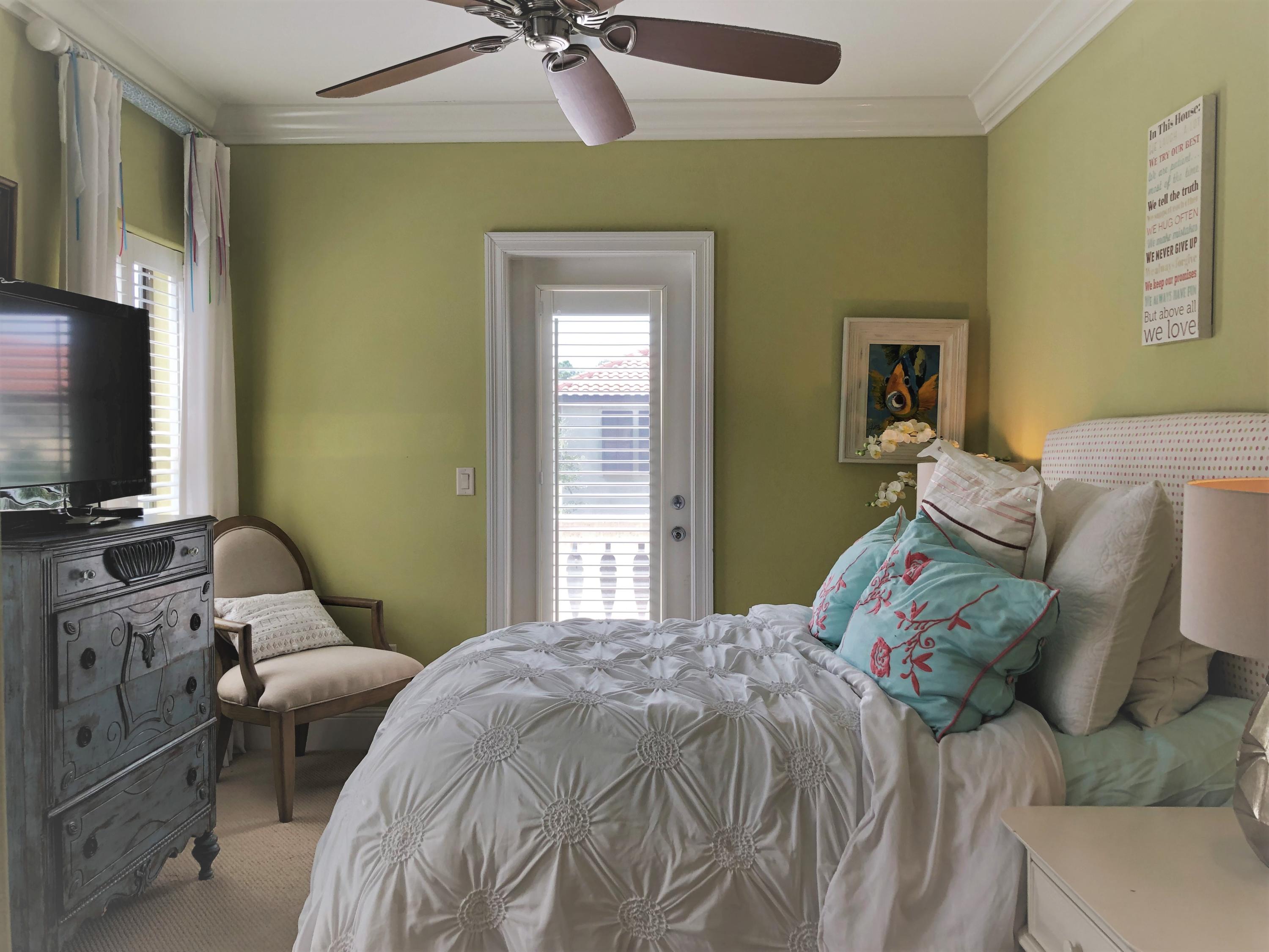 VILLA LAGO - Residential