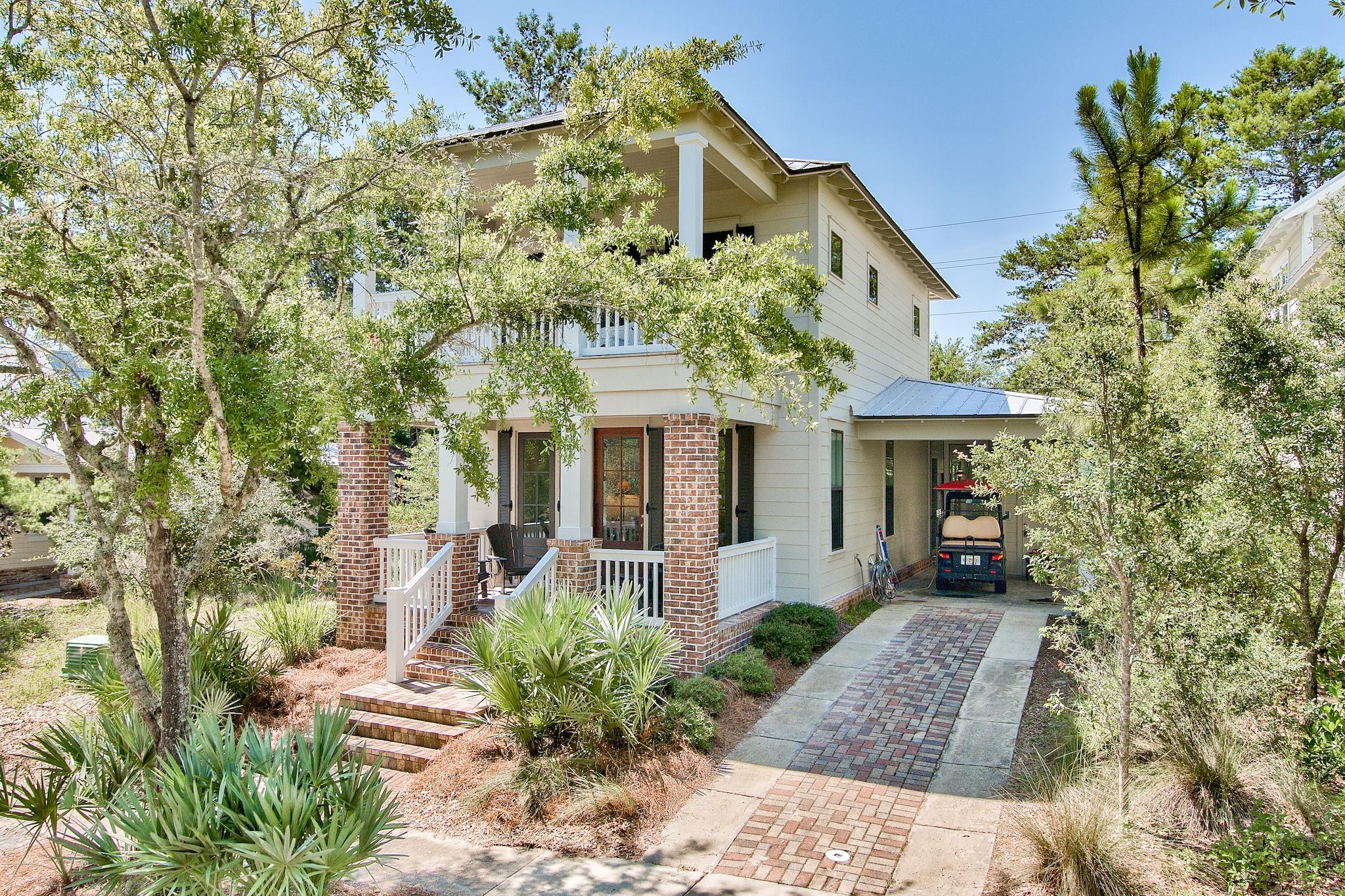 FOREST LAKES - Residential