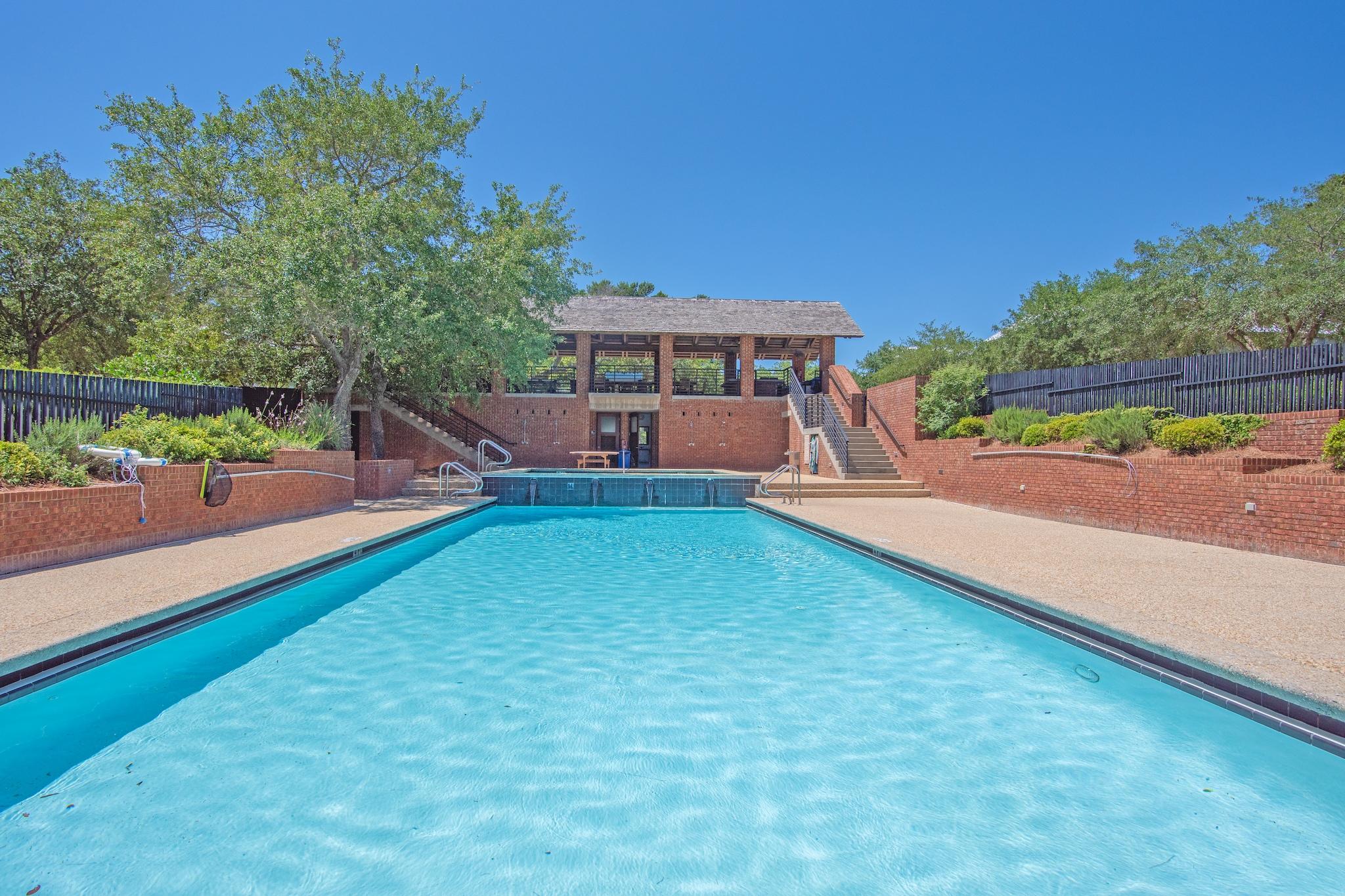 FOREST LAKES - Residential
