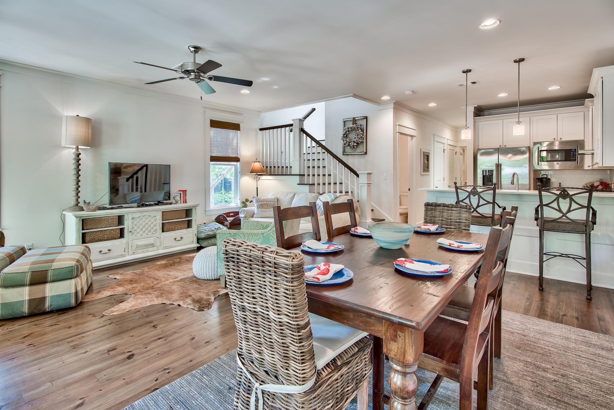 FOREST LAKES - Residential