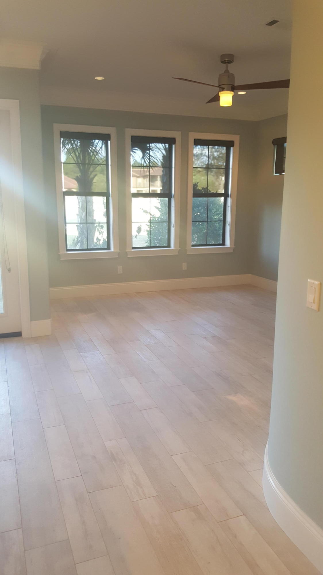 VILLA LAGO - Residential