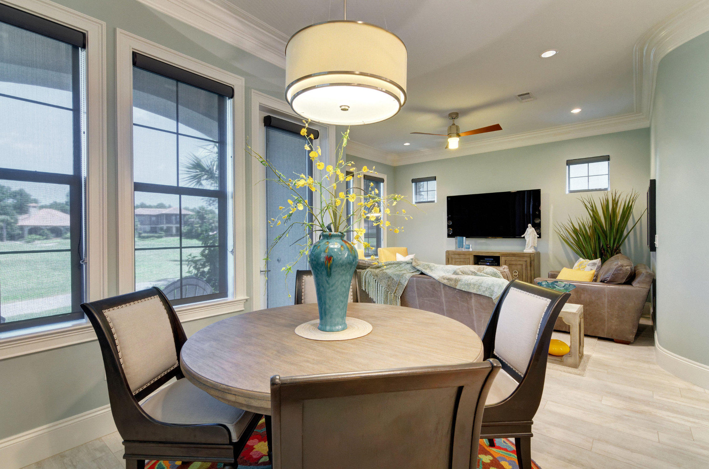 VILLA LAGO - Residential