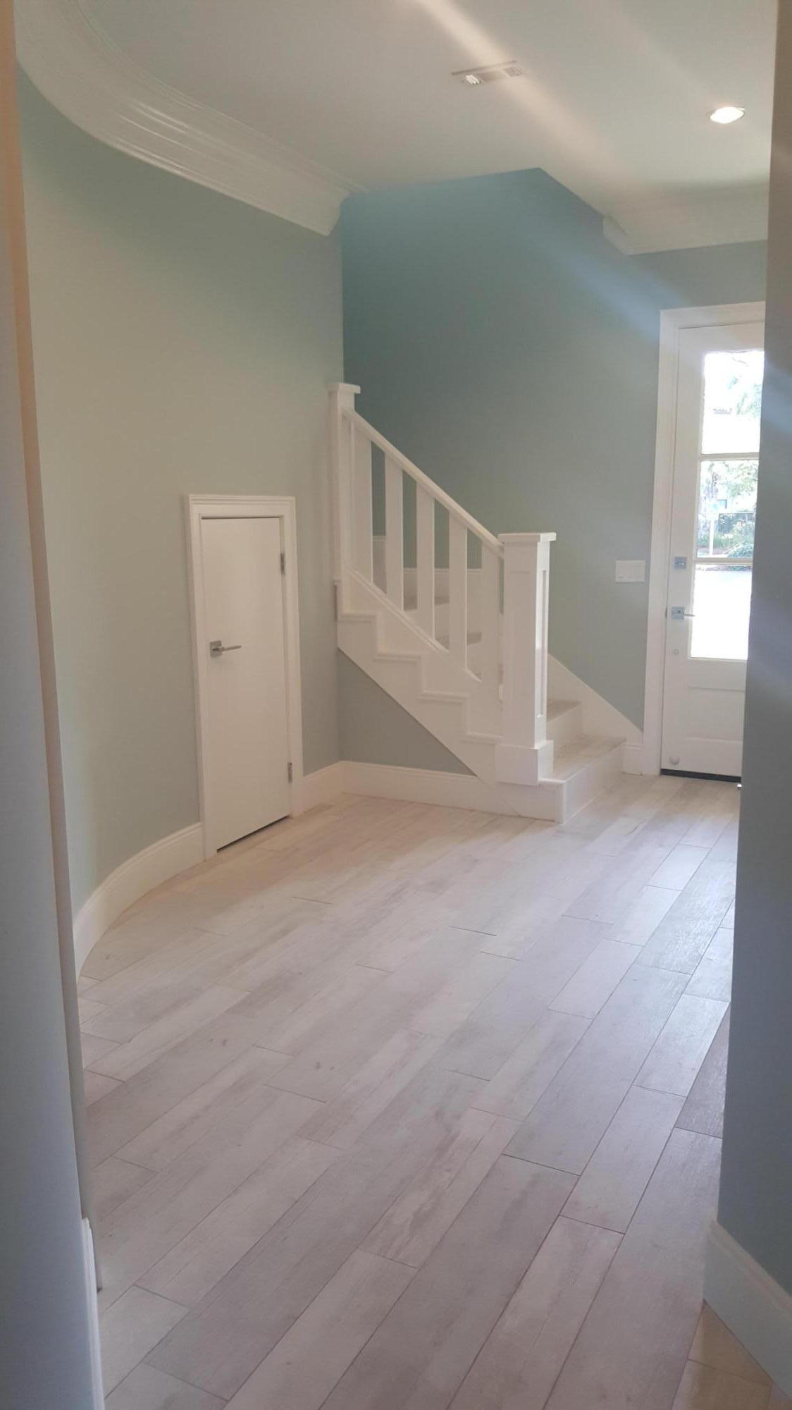 VILLA LAGO - Residential