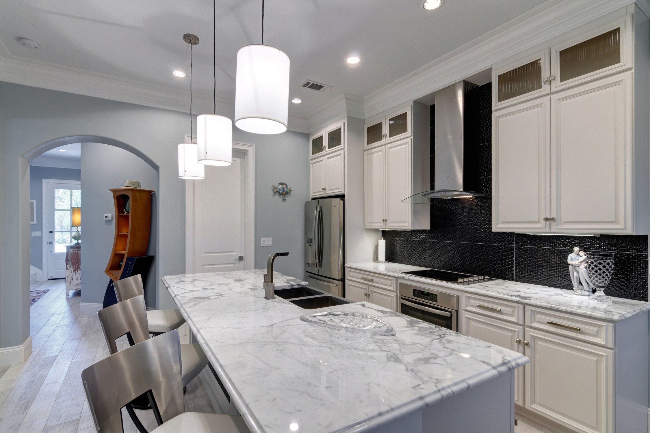 VILLA LAGO - Residential