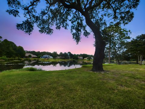 A home in Niceville