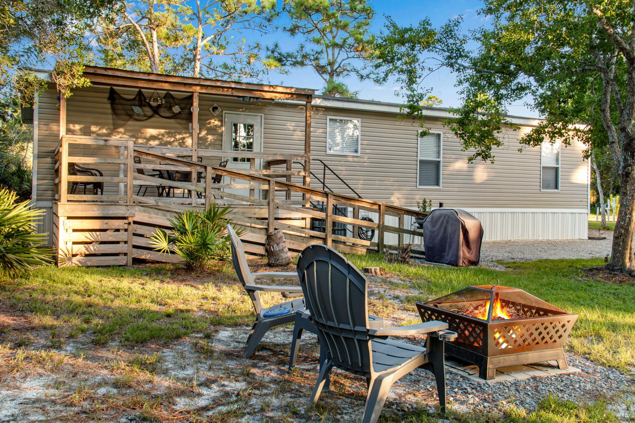 BAYOU PINES UNREC - Residential