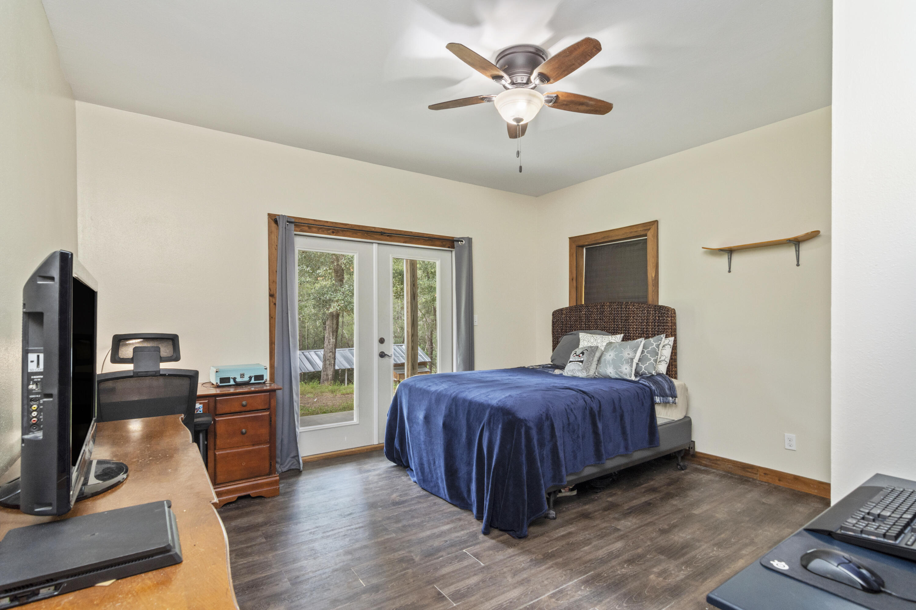 HIDDEN SPRINGS - Residential