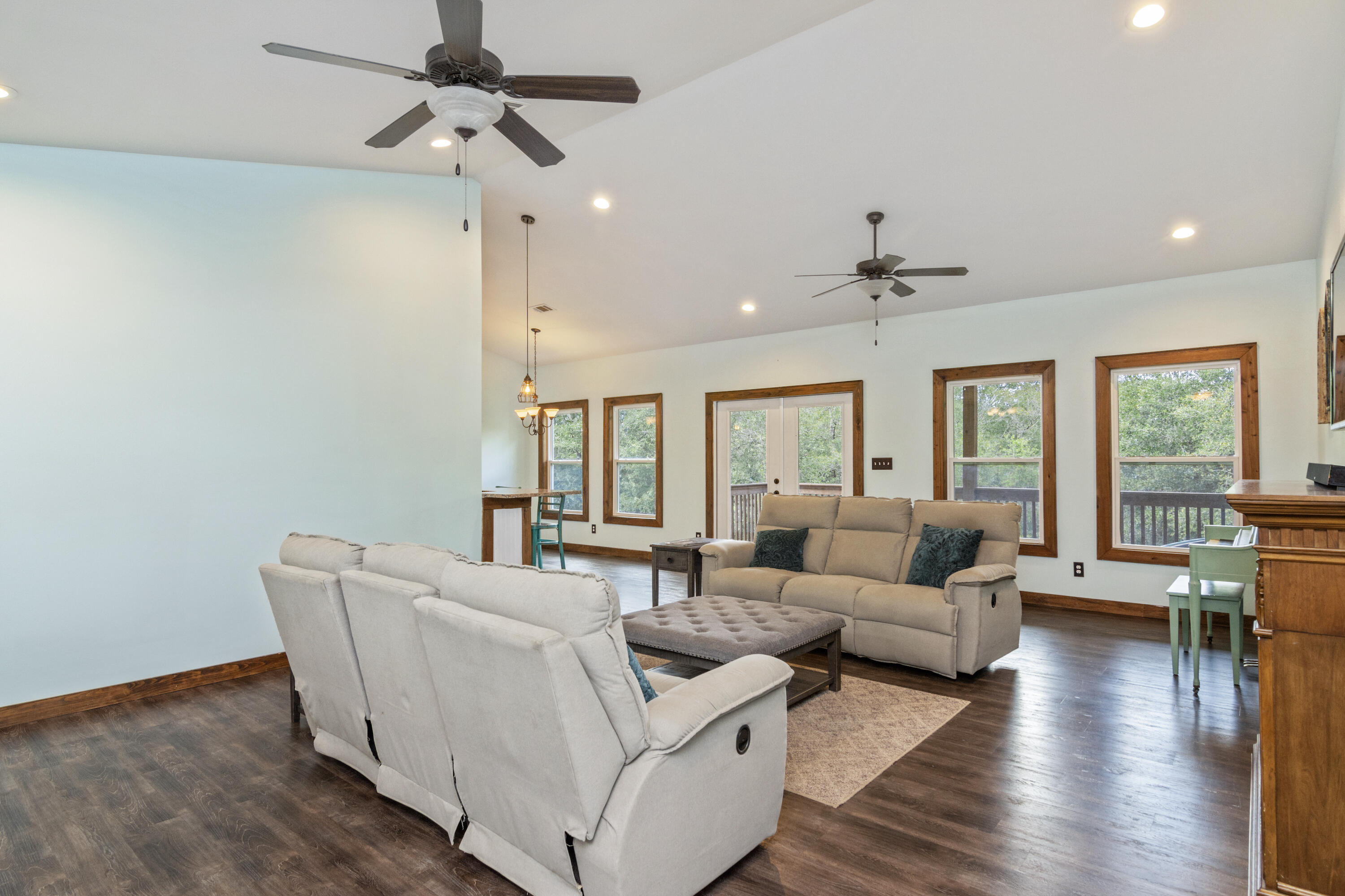 HIDDEN SPRINGS - Residential