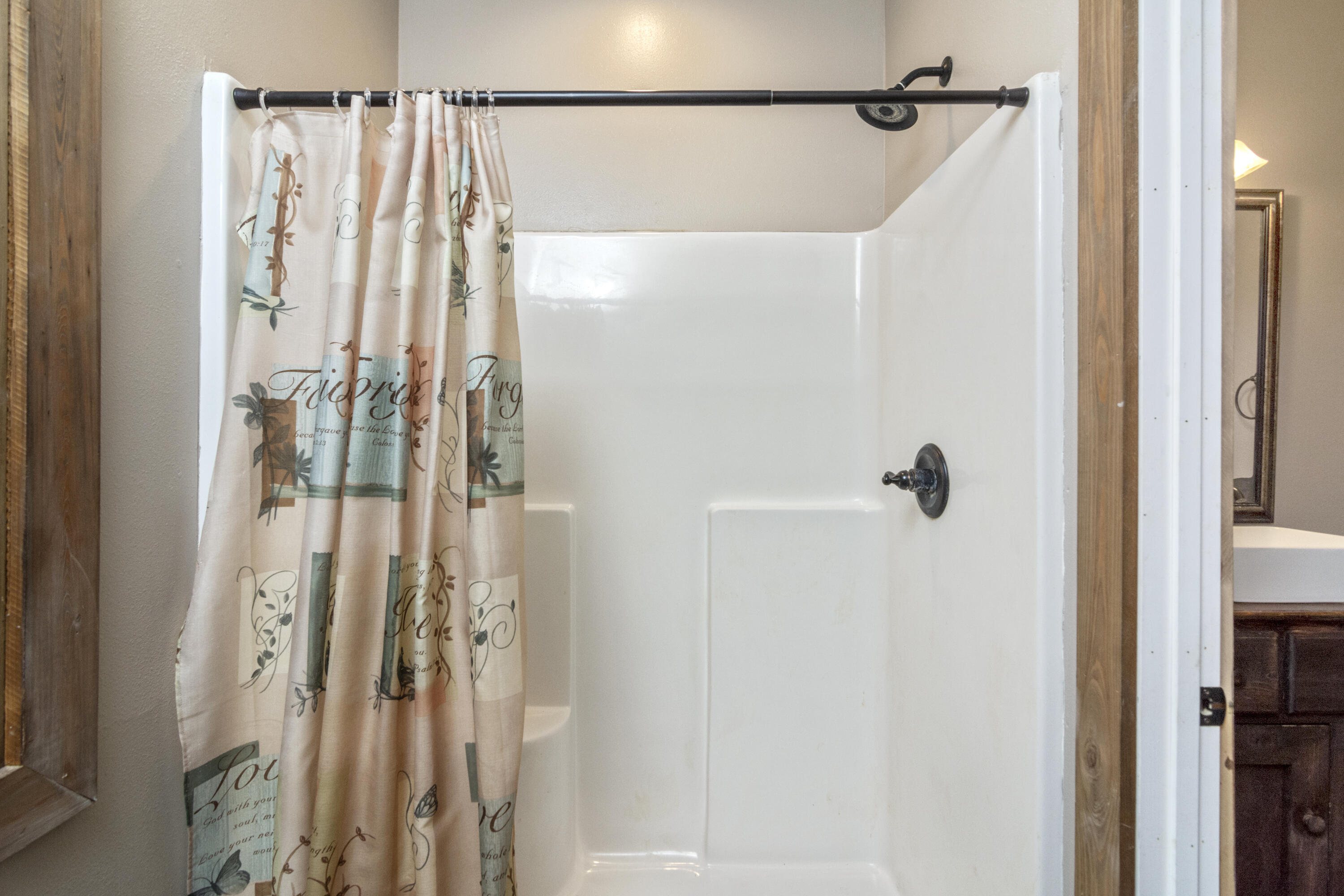 HIDDEN SPRINGS - Residential