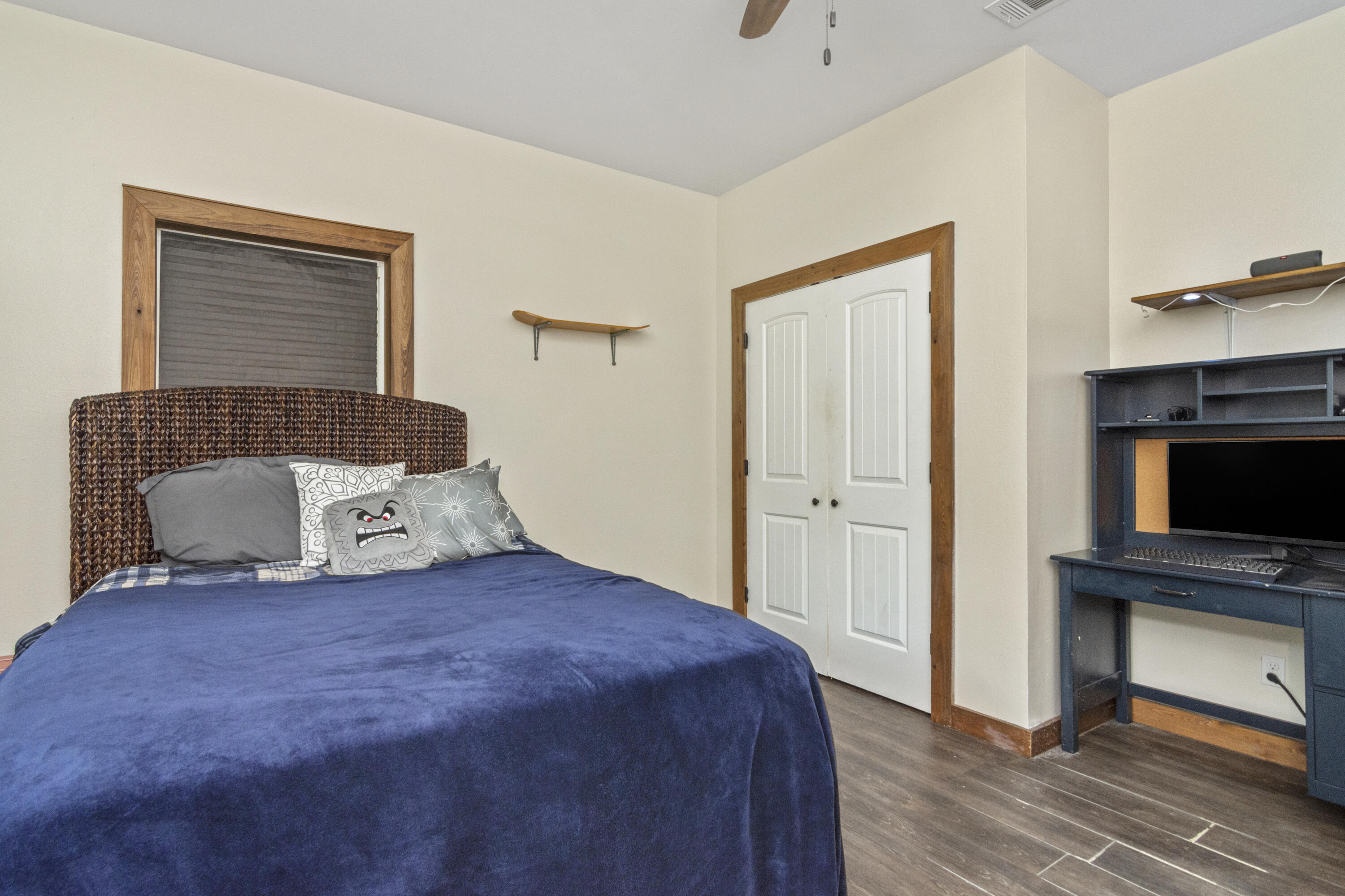 HIDDEN SPRINGS - Residential