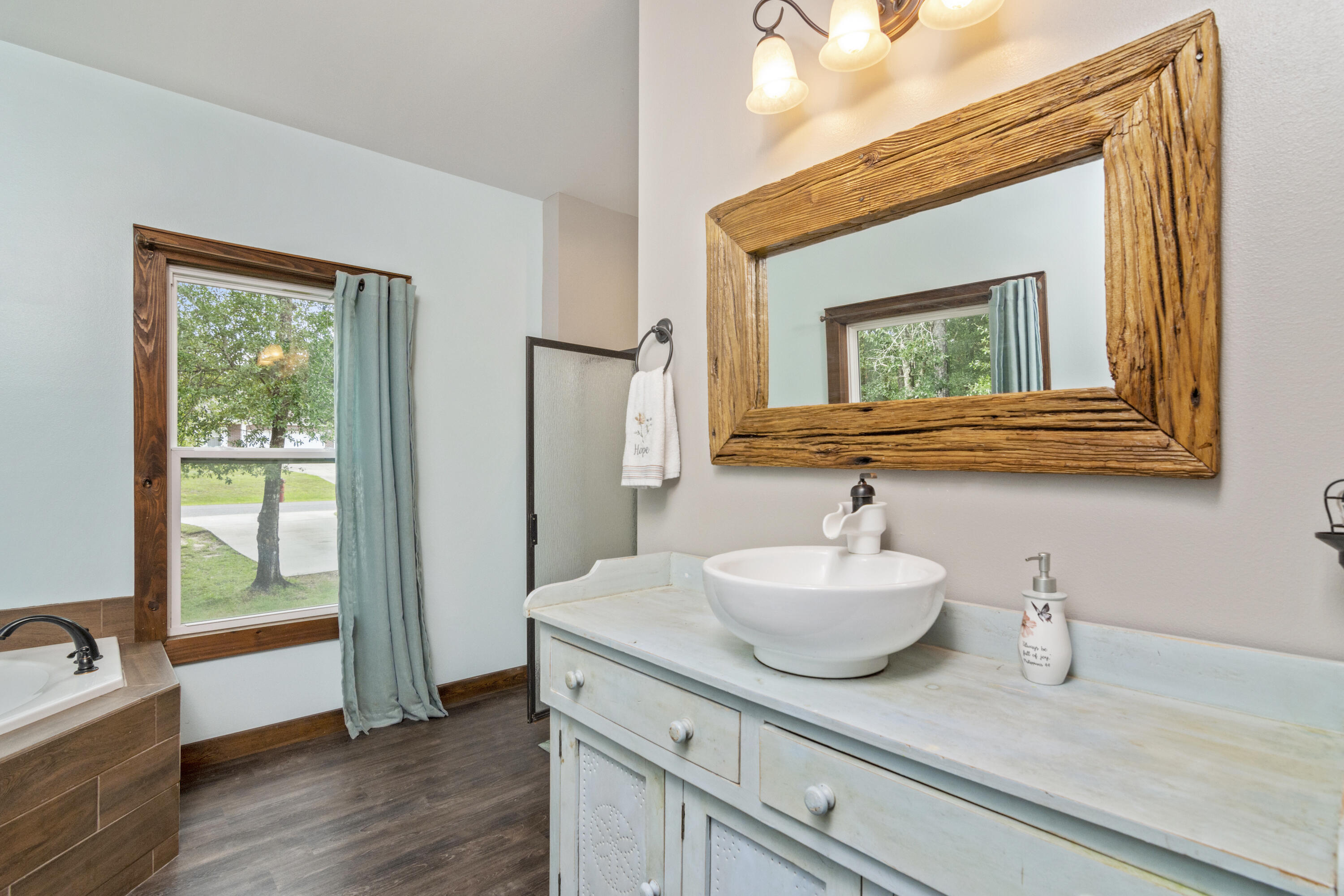 HIDDEN SPRINGS - Residential