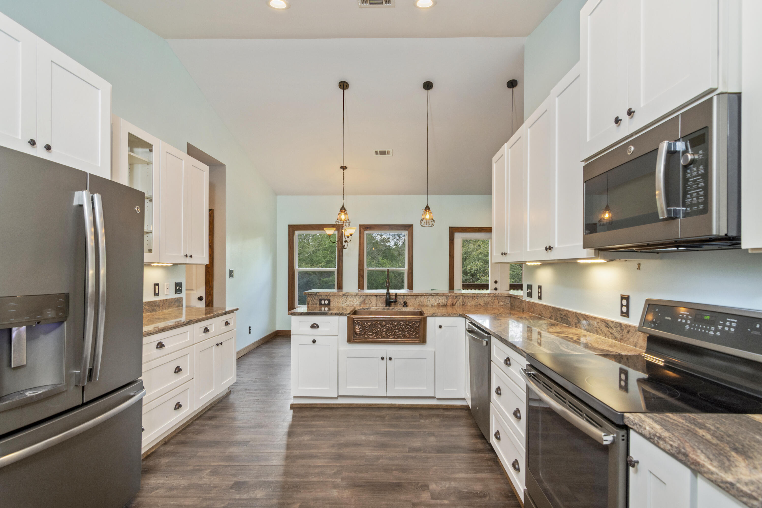 HIDDEN SPRINGS - Residential