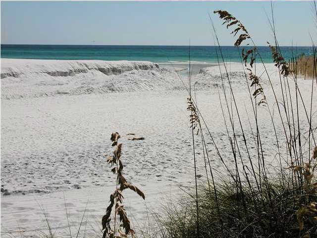 EASTERN LAKE S/D - Land