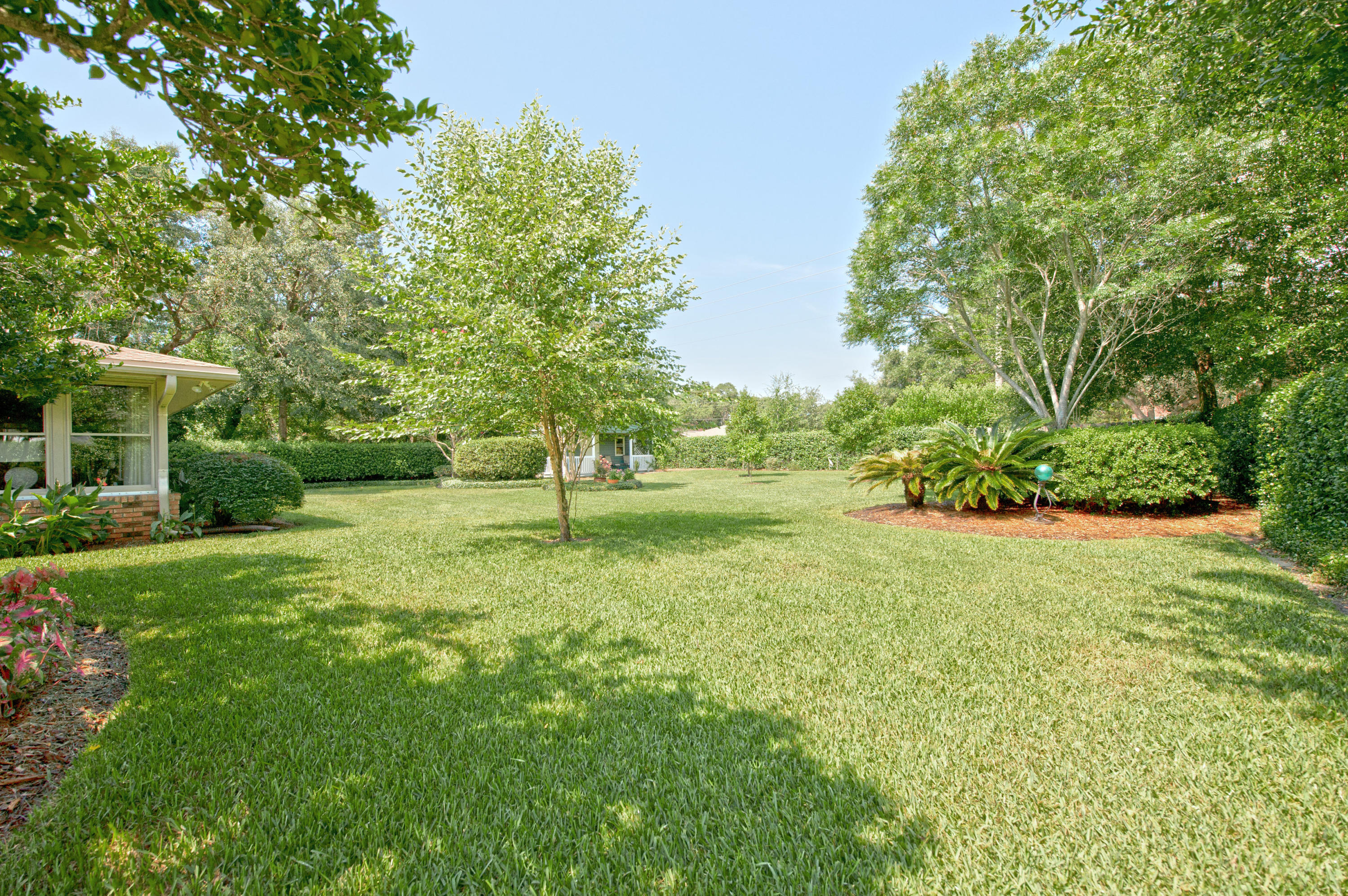 LAKE LORRAINE ESTATES 1 - Residential