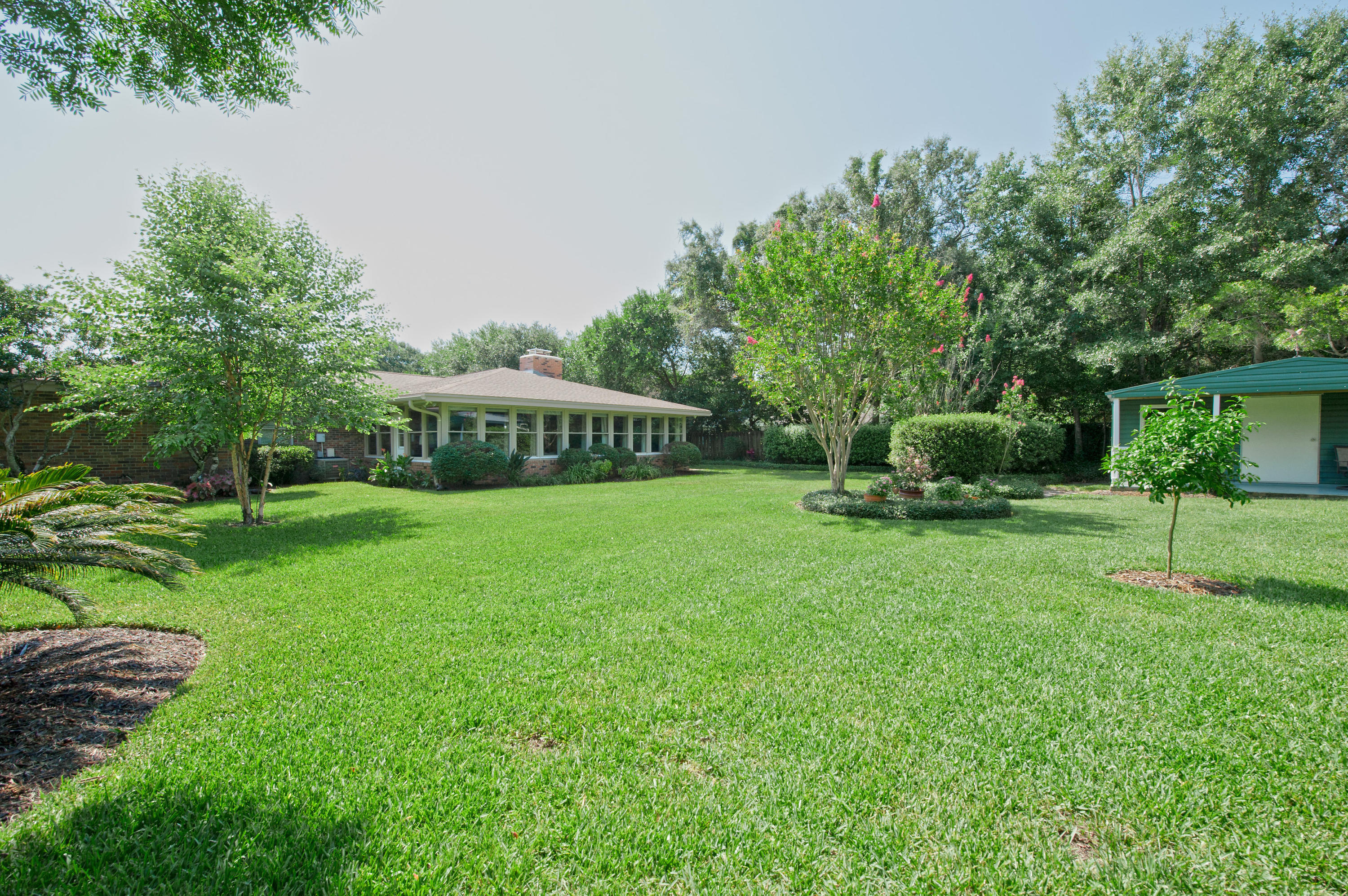 LAKE LORRAINE ESTATES 1 - Residential