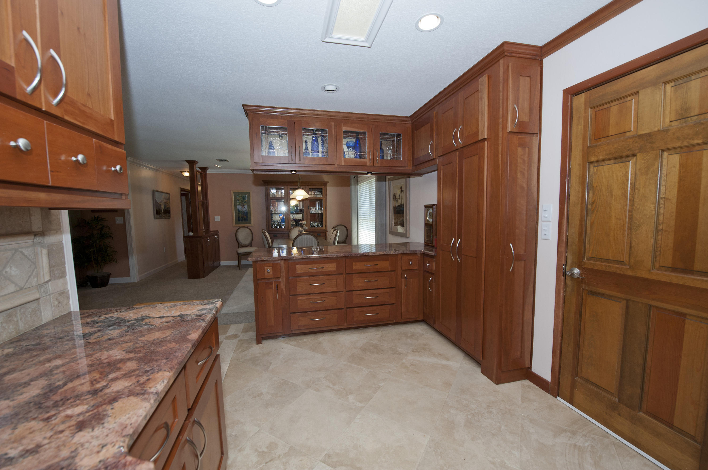 LAKE LORRAINE ESTATES 1 - Residential