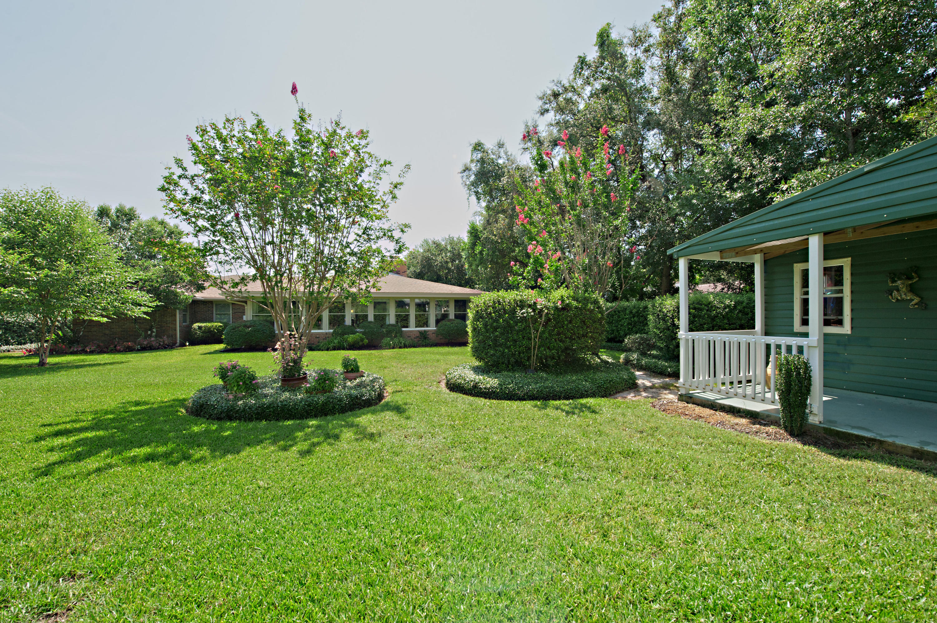 LAKE LORRAINE ESTATES 1 - Residential
