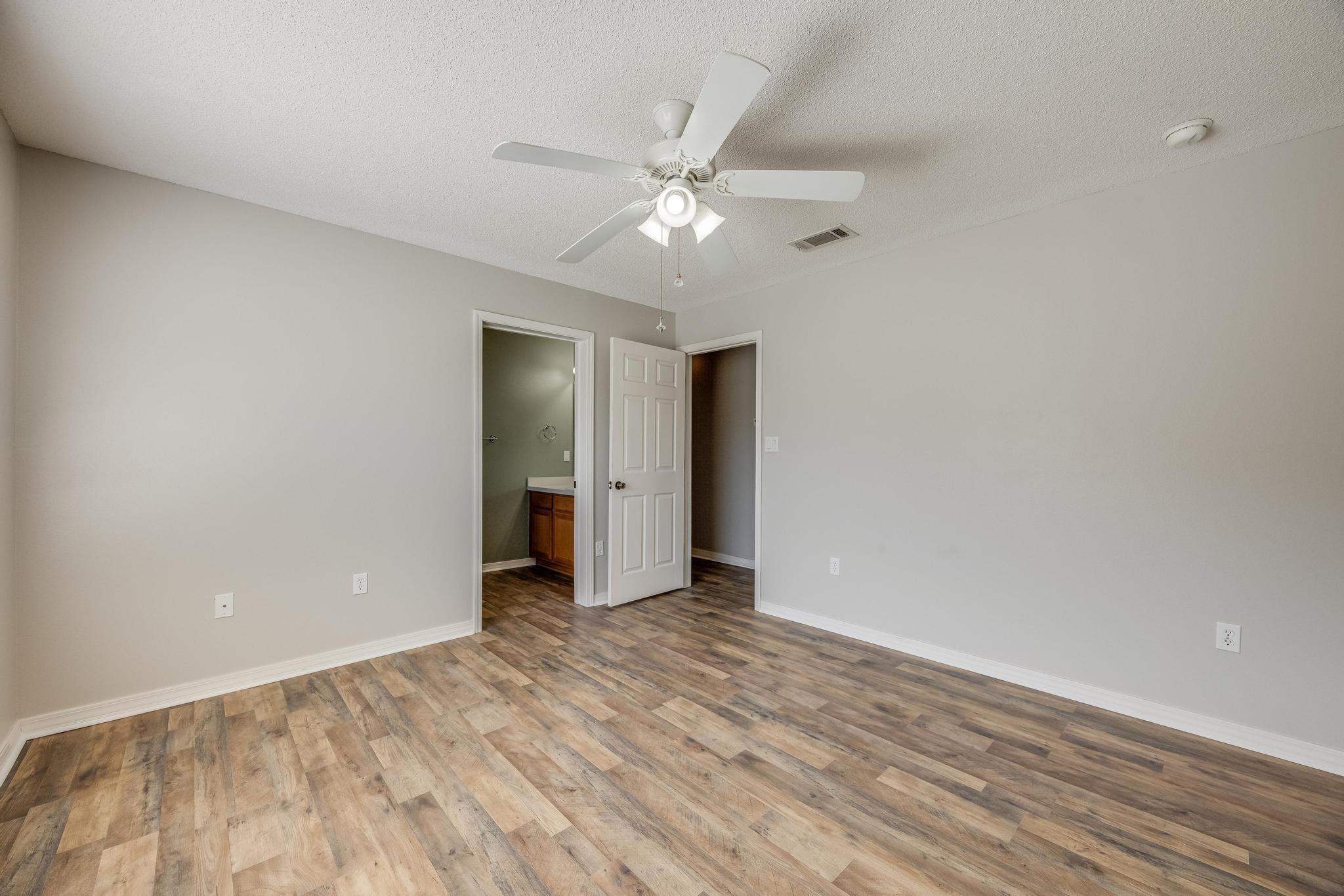 SOUTHWAY ESTATES 2ND ADDN - Residential