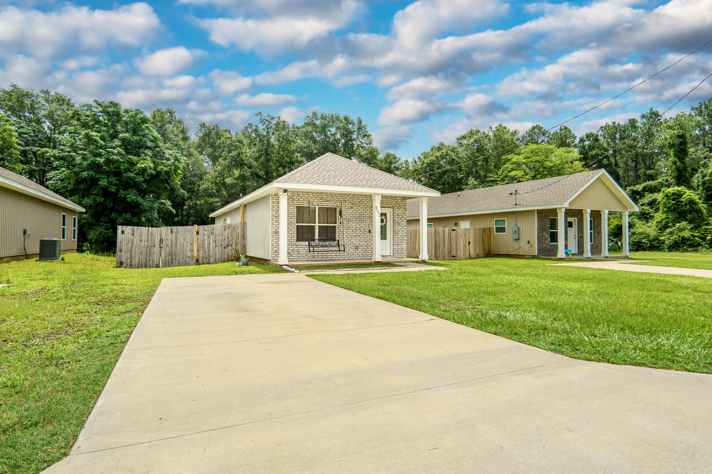 FAIRVIEW ADDN TO LAUREL HILL - Residential