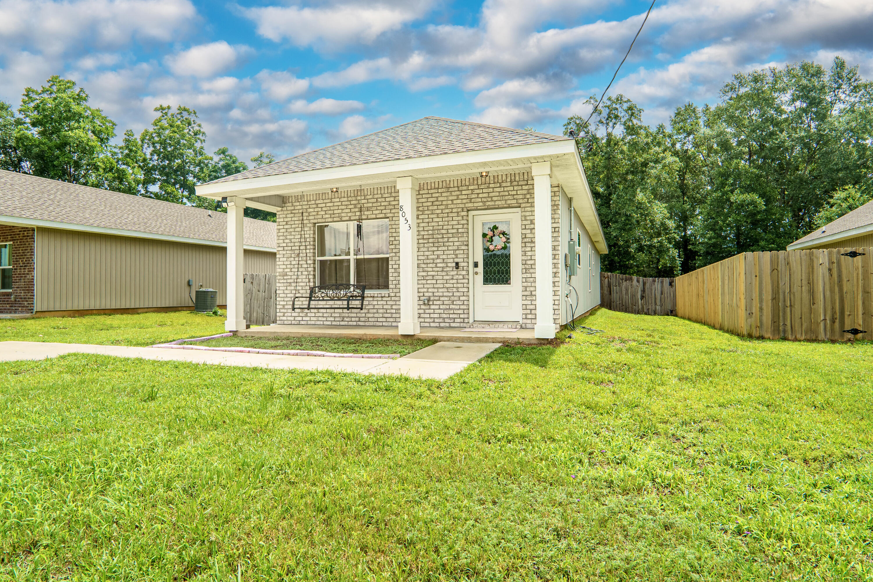 FAIRVIEW ADDN TO LAUREL HILL - Residential