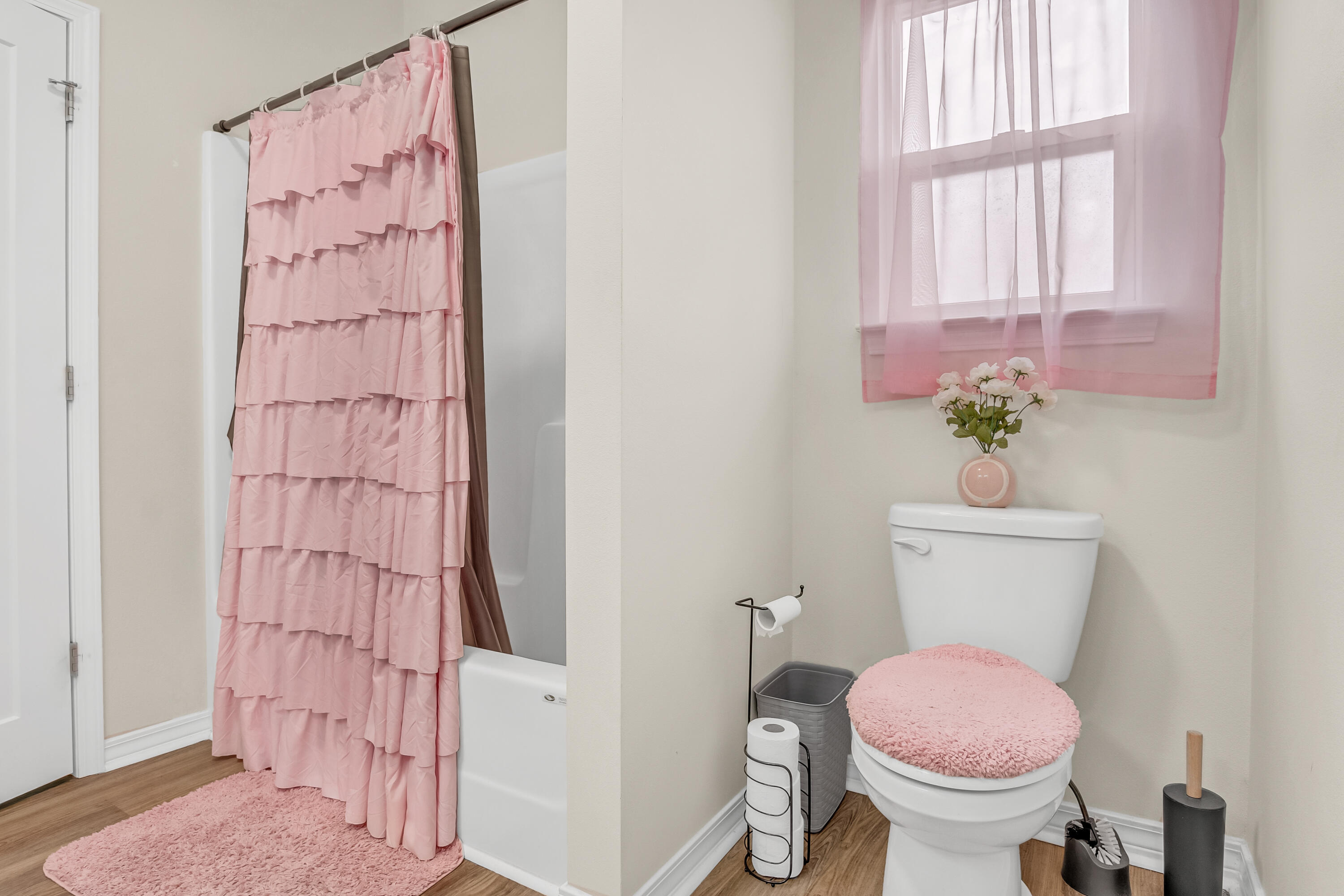 FAIRVIEW ADDN TO LAUREL HILL - Residential