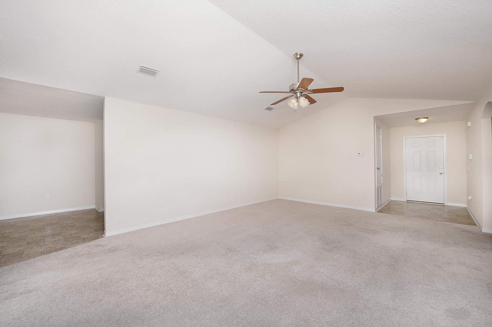 NAVARRE S/D 2ND ADDN - Residential