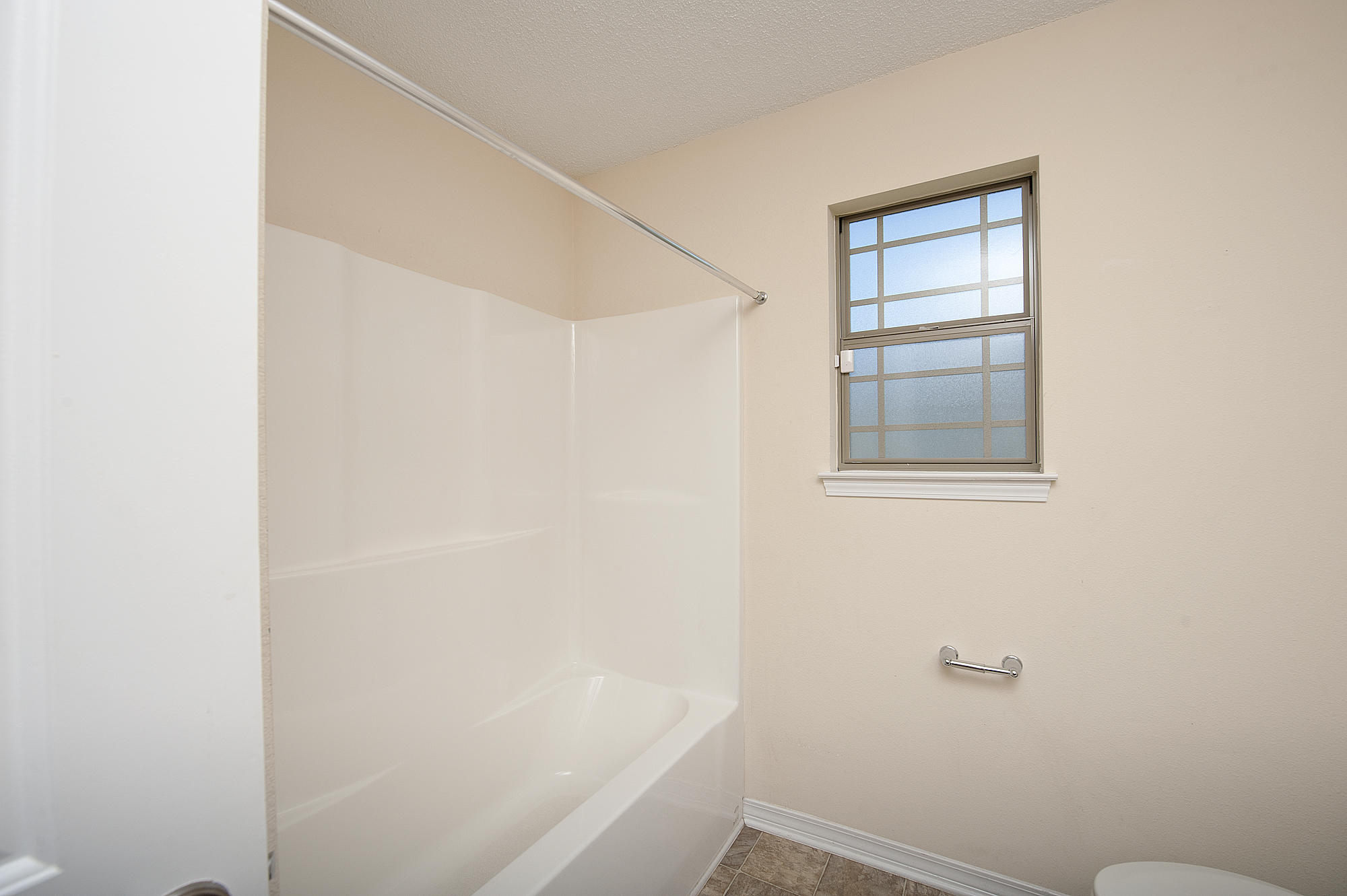 NAVARRE S/D 2ND ADDN - Residential