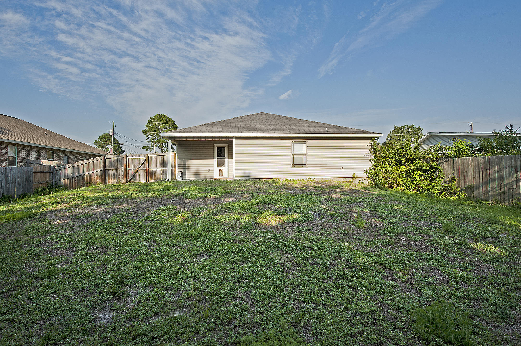 NAVARRE S/D 2ND ADDN - Residential