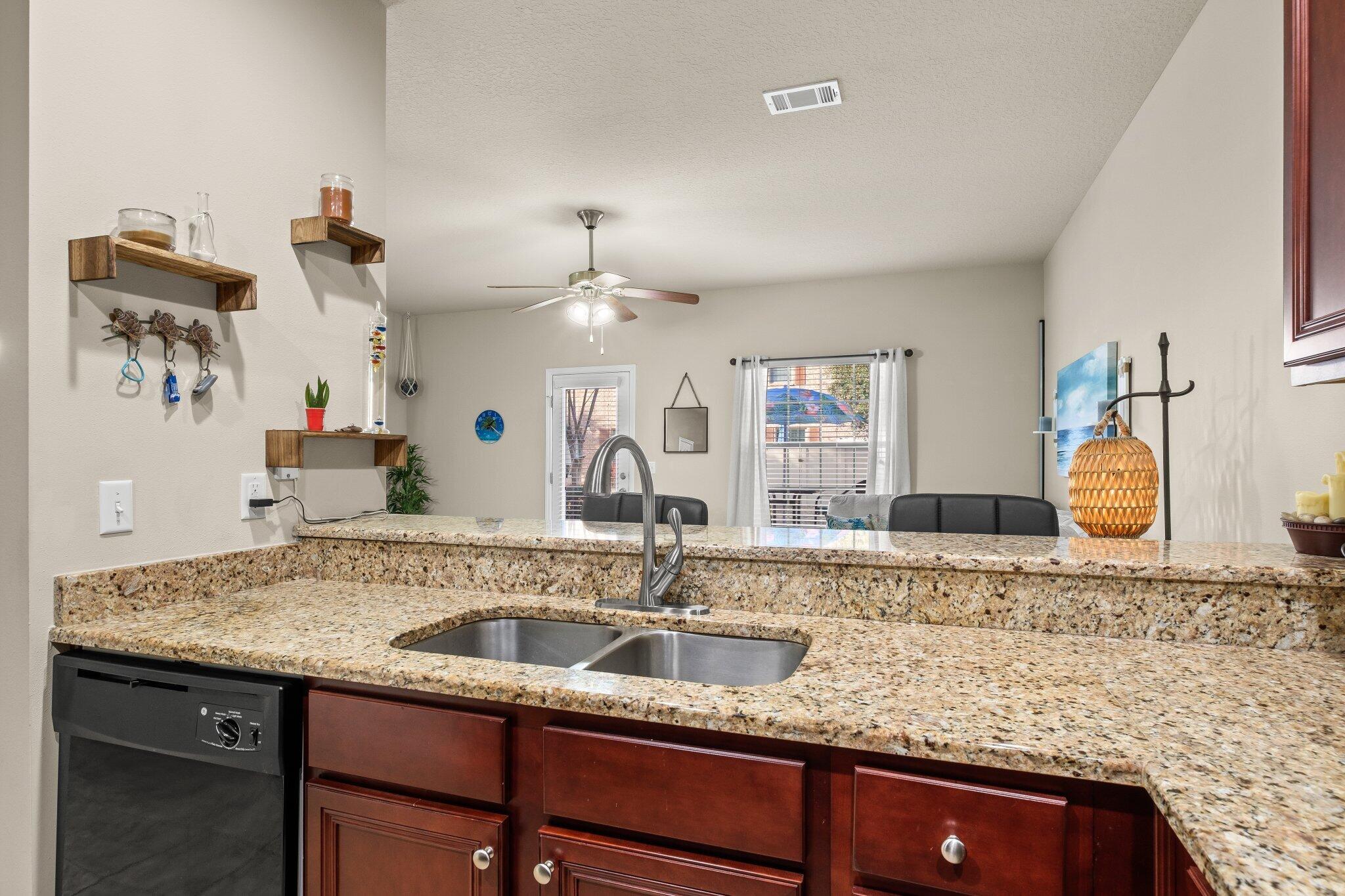 RESERVE POINTE - Residential