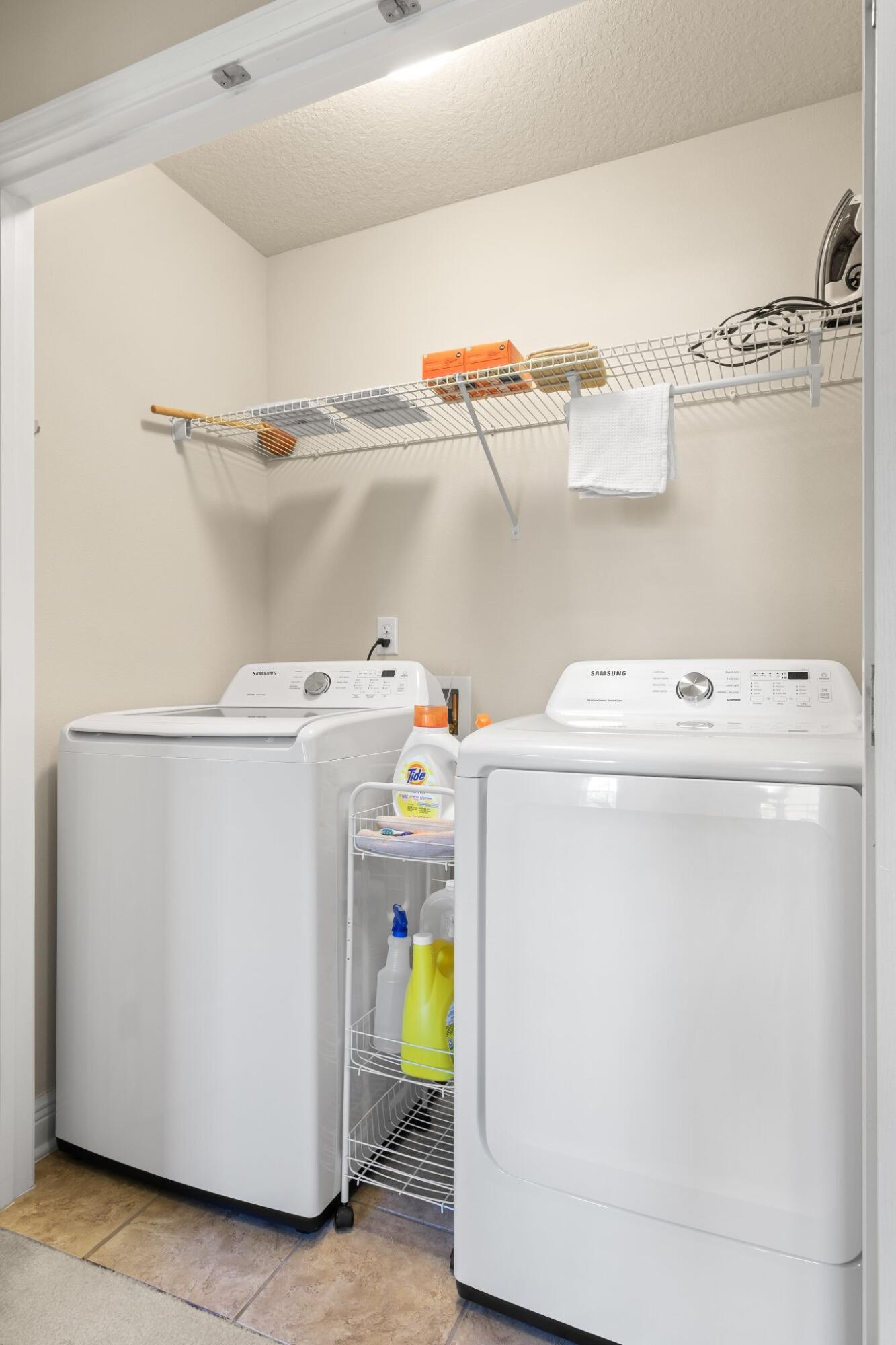 RESERVE POINTE - Residential