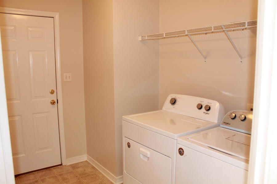 EMERALD VILLAGE S/D - Residential Lease