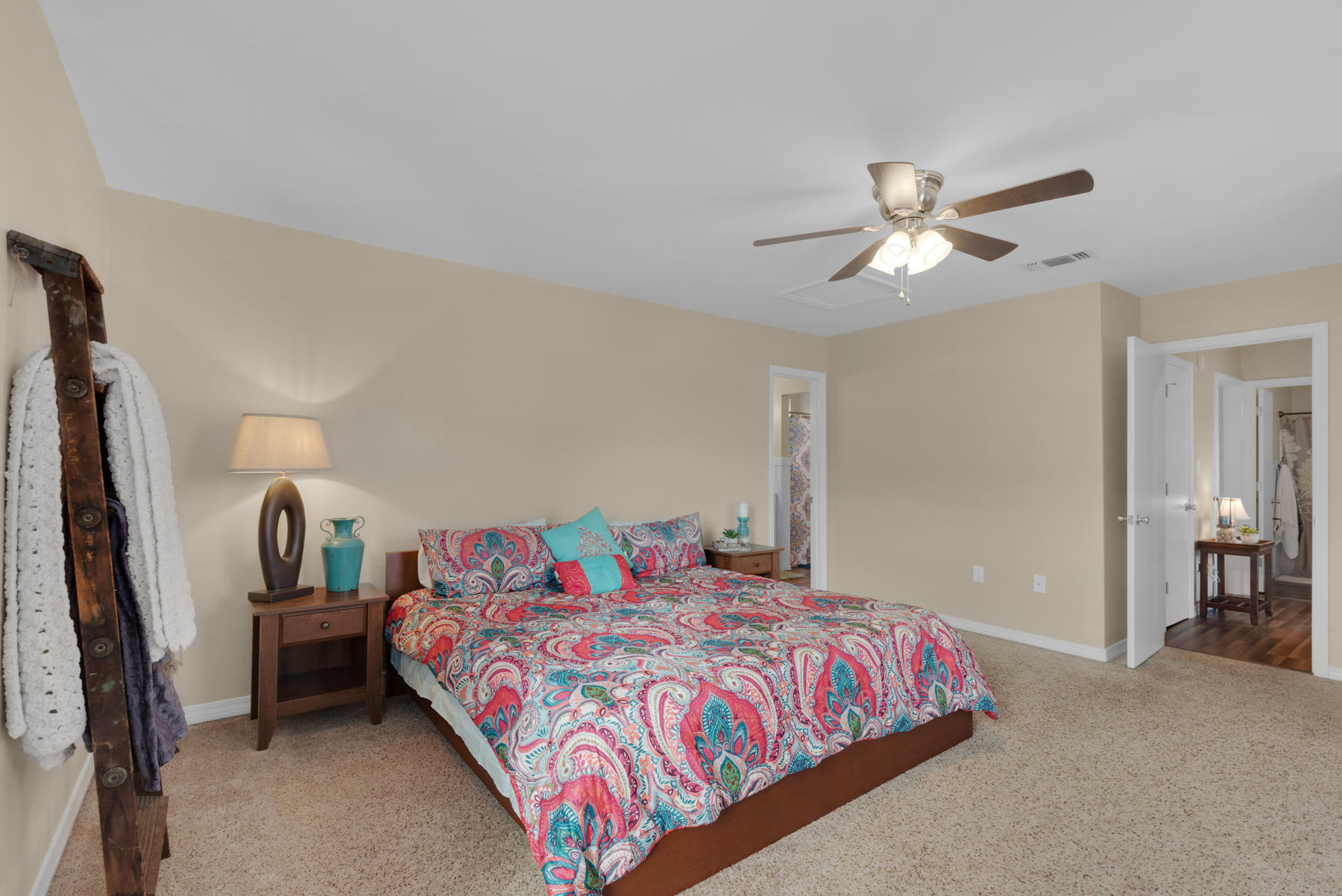 SCRANTON ESTATES - Residential