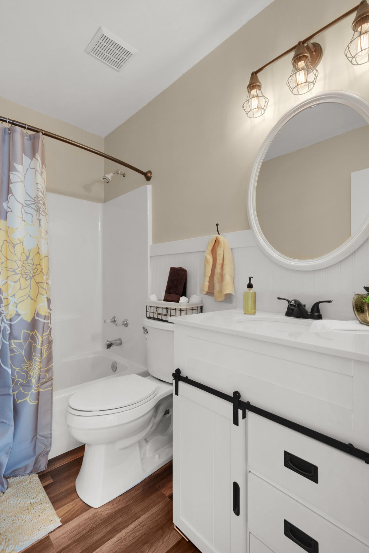 SCRANTON ESTATES - Residential